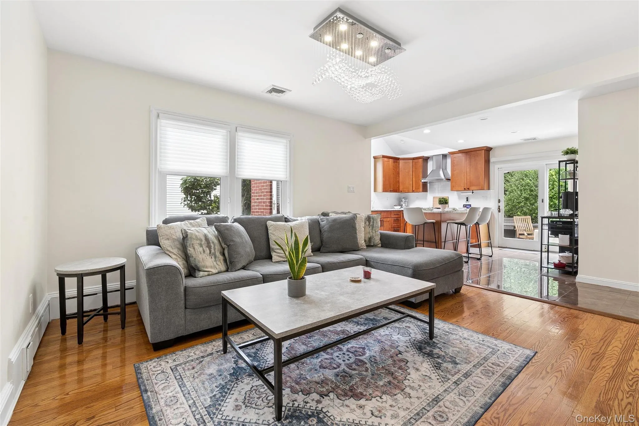 101 Lefferts Road, Hempstead, NY, 3 Bedrooms Bedrooms, 8 Rooms Rooms,2 BathroomsBathrooms,Residential Lease,For Rent,Lefferts,0,1034112 101 Lefferts Road, Hempstead, NY, 3 Bedrooms Bedrooms, 8 Rooms Rooms,2 BathroomsBathrooms,Residential Lease,For Rent,Lefferts,0,1034112