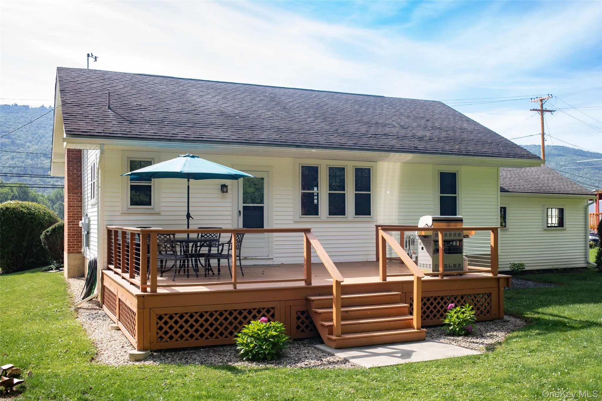 8532 Route 209, Wawarsing, NY, 2 Bedrooms Bedrooms, 5 Rooms Rooms,1 BathroomBathrooms,Residential,For Rent,Route 209,0,1034113 8532 Route 209, Wawarsing, NY, 2 Bedrooms Bedrooms, 5 Rooms Rooms,1 BathroomBathrooms,Residential,For Rent,Route 209,0,1034113