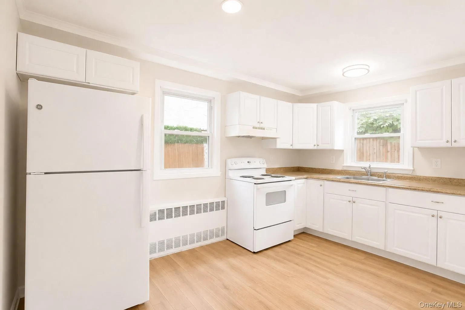 133 Cleveland Avenue, Long Beach, NY, 2 Bedrooms Bedrooms, 5 Rooms Rooms,1 BathroomBathrooms,Residential Lease,For Rent,Cleveland,0,1034125 133 Cleveland Avenue, Long Beach, NY, 2 Bedrooms Bedrooms, 5 Rooms Rooms,1 BathroomBathrooms,Residential Lease,For Rent,Cleveland,0,1034125