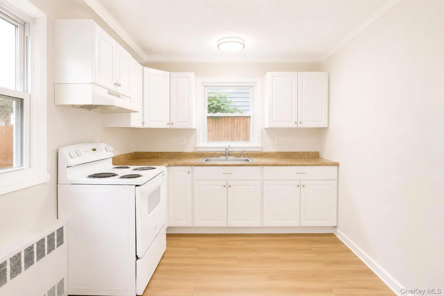 133 Cleveland Avenue, Long Beach, NY, 2 Bedrooms Bedrooms, 5 Rooms Rooms,1 BathroomBathrooms,Residential Lease,For Rent,Cleveland,0,1034125 133 Cleveland Avenue, Long Beach, NY, 2 Bedrooms Bedrooms, 5 Rooms Rooms,1 BathroomBathrooms,Residential Lease,For Rent,Cleveland,0,1034125