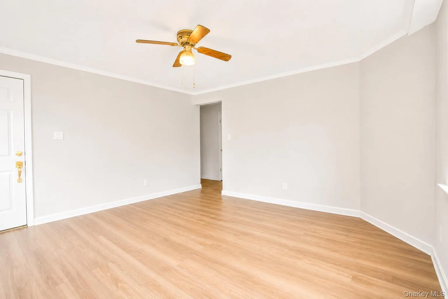 133 Cleveland Avenue, Long Beach, NY, 2 Bedrooms Bedrooms, 5 Rooms Rooms,1 BathroomBathrooms,Residential Lease,For Rent,Cleveland,0,1034125 133 Cleveland Avenue, Long Beach, NY, 2 Bedrooms Bedrooms, 5 Rooms Rooms,1 BathroomBathrooms,Residential Lease,For Rent,Cleveland,0,1034125