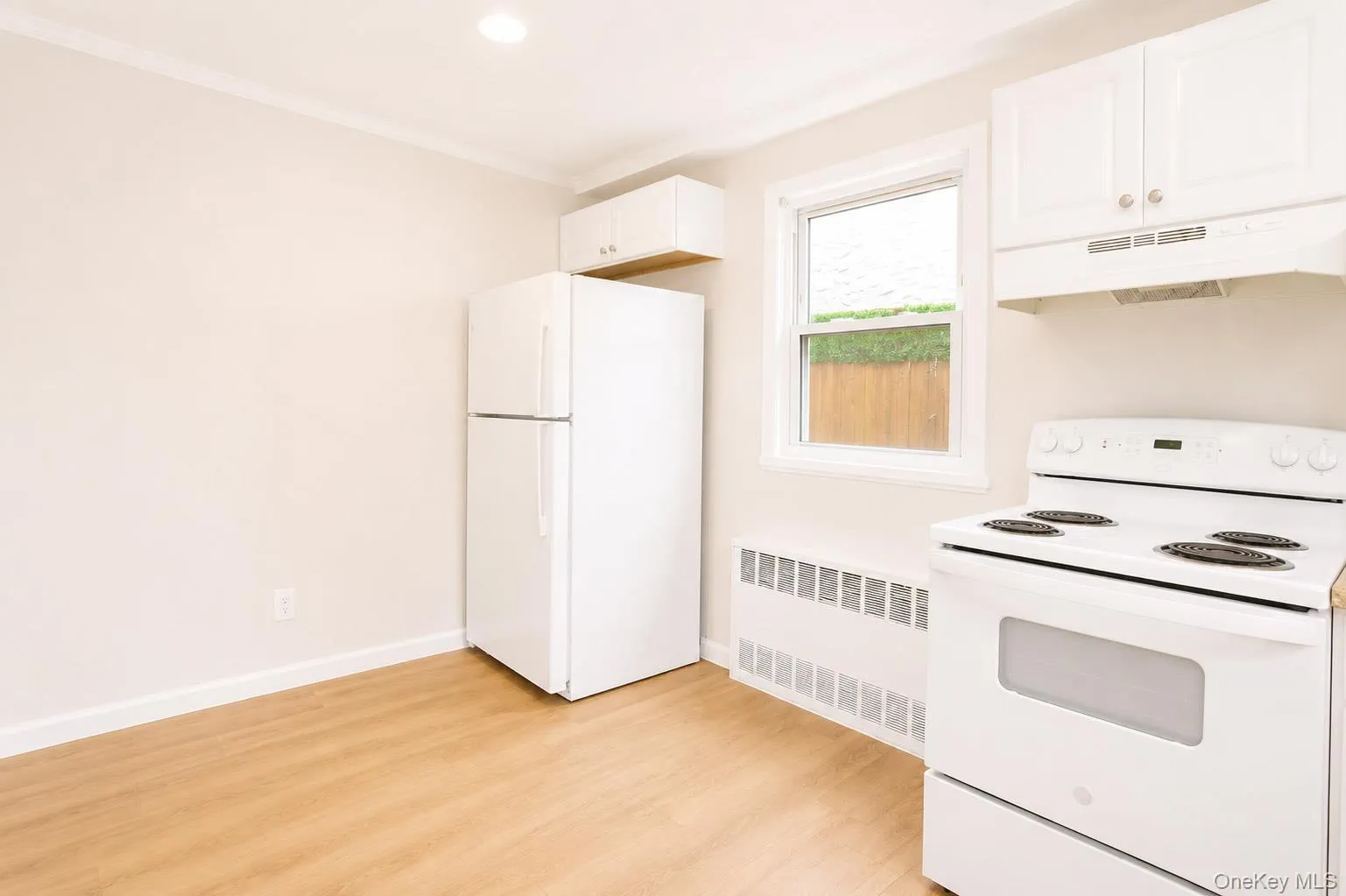 133 Cleveland Avenue, Long Beach, NY, 2 Bedrooms Bedrooms, 5 Rooms Rooms,1 BathroomBathrooms,Residential Lease,For Rent,Cleveland,0,1034125 133 Cleveland Avenue, Long Beach, NY, 2 Bedrooms Bedrooms, 5 Rooms Rooms,1 BathroomBathrooms,Residential Lease,For Rent,Cleveland,0,1034125