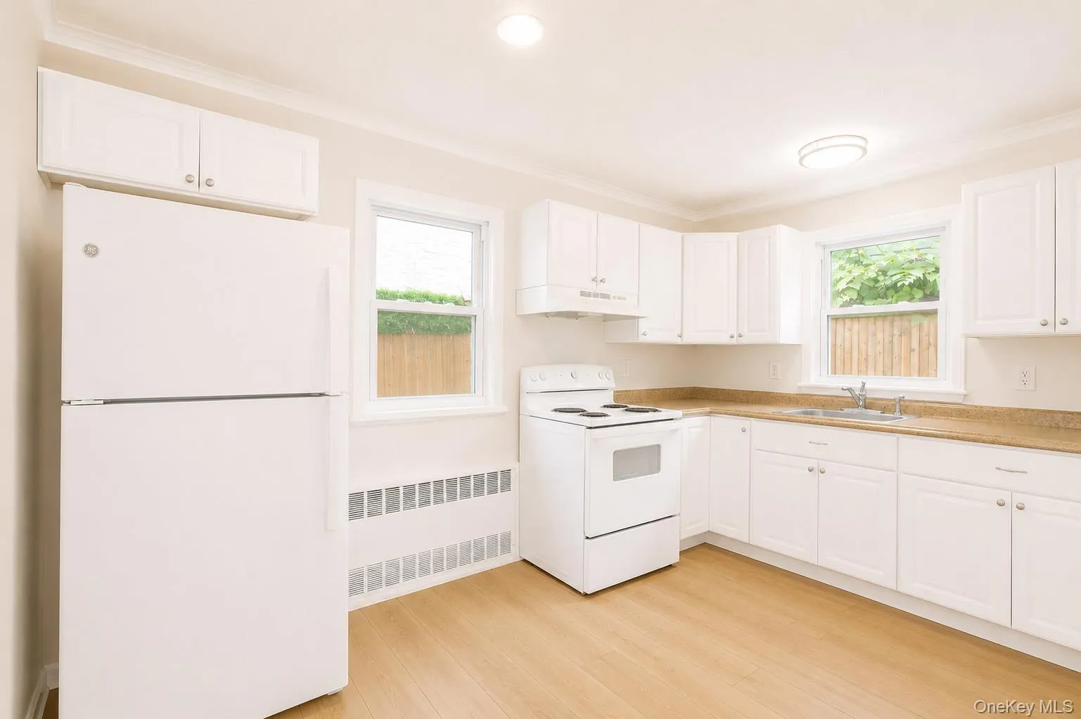 133 Cleveland Avenue, Long Beach, NY, 2 Bedrooms Bedrooms, 5 Rooms Rooms,1 BathroomBathrooms,Residential Lease,For Rent,Cleveland,0,1034125 133 Cleveland Avenue, Long Beach, NY, 2 Bedrooms Bedrooms, 5 Rooms Rooms,1 BathroomBathrooms,Residential Lease,For Rent,Cleveland,0,1034125