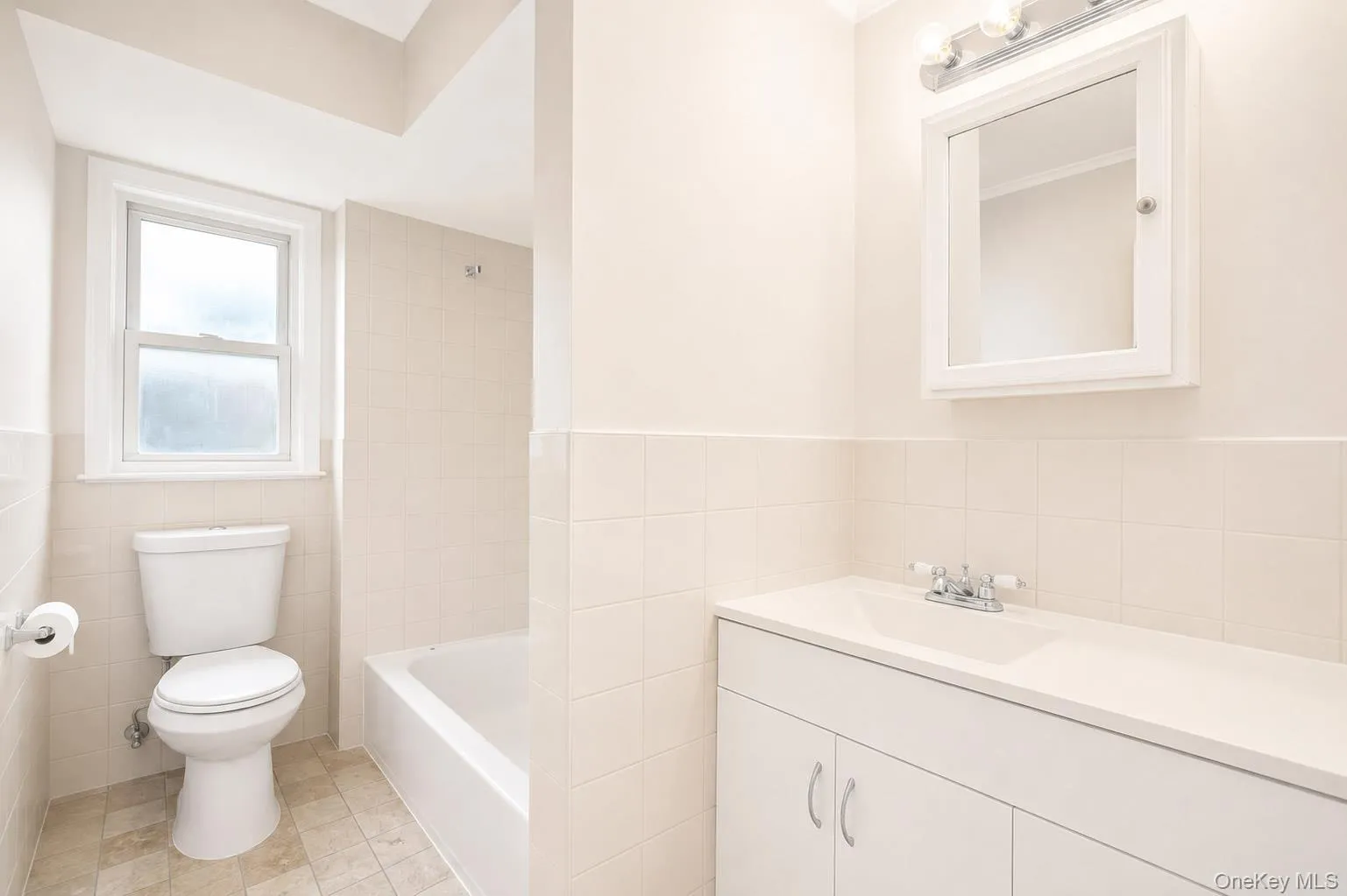 133 Cleveland Avenue, Long Beach, NY, 2 Bedrooms Bedrooms, 5 Rooms Rooms,1 BathroomBathrooms,Residential Lease,For Rent,Cleveland,0,1034125 133 Cleveland Avenue, Long Beach, NY, 2 Bedrooms Bedrooms, 5 Rooms Rooms,1 BathroomBathrooms,Residential Lease,For Rent,Cleveland,0,1034125