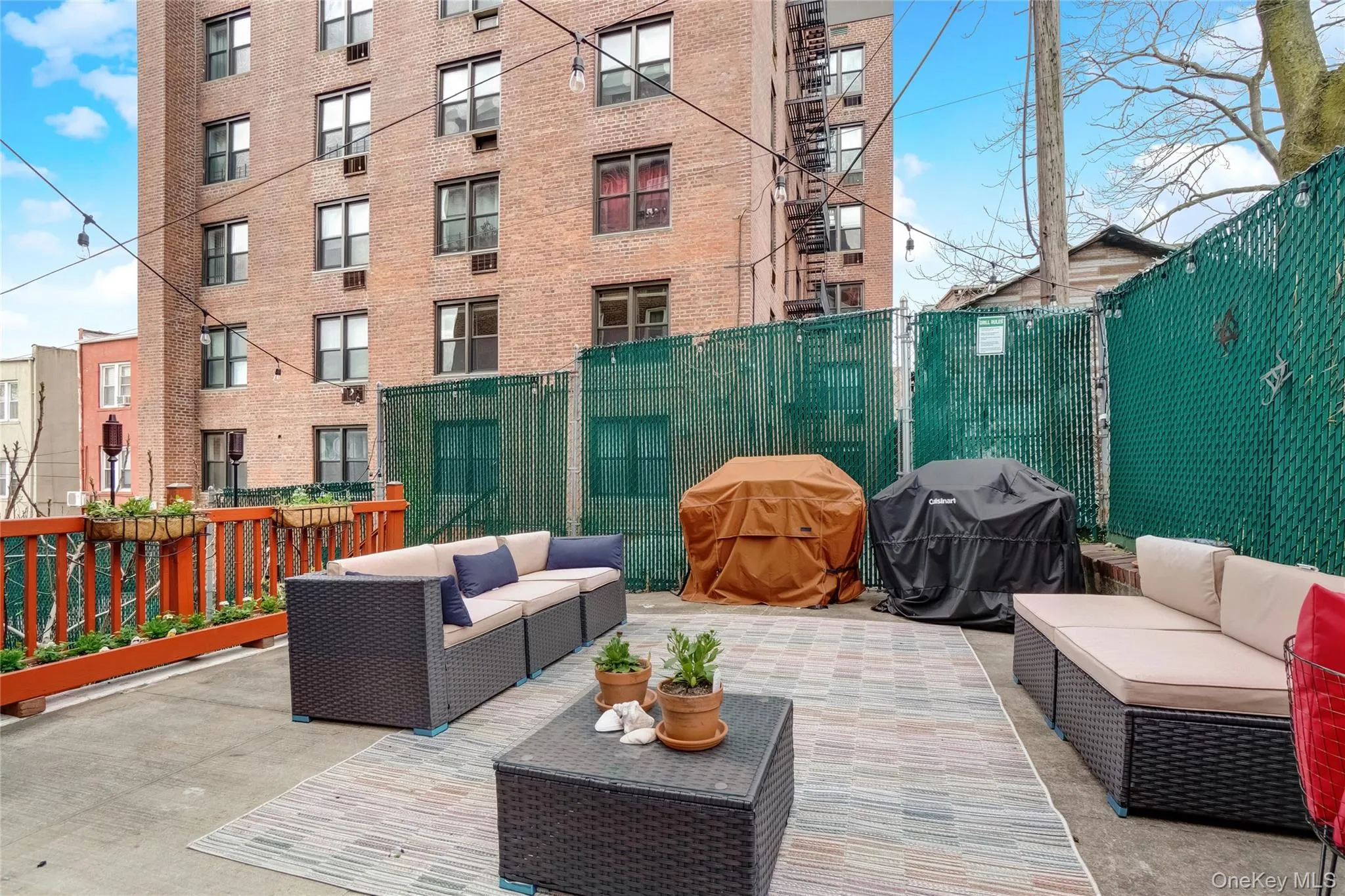 50-22 40th Street, New York, NY, 3 Rooms Rooms,1 BathroomBathrooms,Residential,For Rent,40th,0,1034127 50-22 40th Street, New York, NY, 3 Rooms Rooms,1 BathroomBathrooms,Residential,For Rent,40th,0,1034127