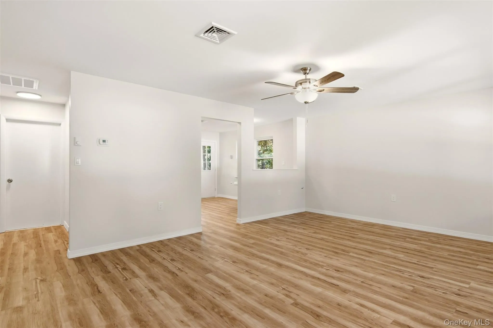 254 Edinburgh Drive, Brookhaven, NY, 2 Bedrooms Bedrooms, 4 Rooms Rooms,1 BathroomBathrooms,Residential,For Rent,Edinburgh,0,1034129 254 Edinburgh Drive, Brookhaven, NY, 2 Bedrooms Bedrooms, 4 Rooms Rooms,1 BathroomBathrooms,Residential,For Rent,Edinburgh,0,1034129