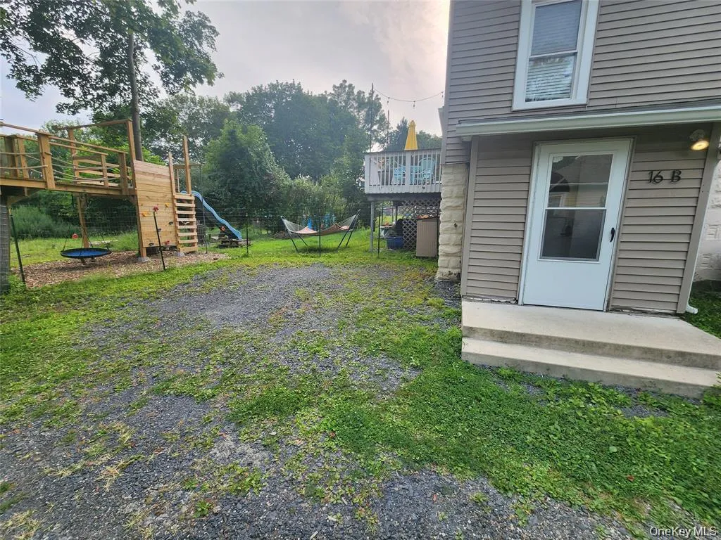16 Ardmore Street, Cornwall, NY, 1 Bedroom Bedrooms, 5 Rooms Rooms,1 BathroomBathrooms,Residential Lease,For Rent,Ardmore,0,1034133 16 Ardmore Street, Cornwall, NY, 1 Bedroom Bedrooms, 5 Rooms Rooms,1 BathroomBathrooms,Residential Lease,For Rent,Ardmore,0,1034133