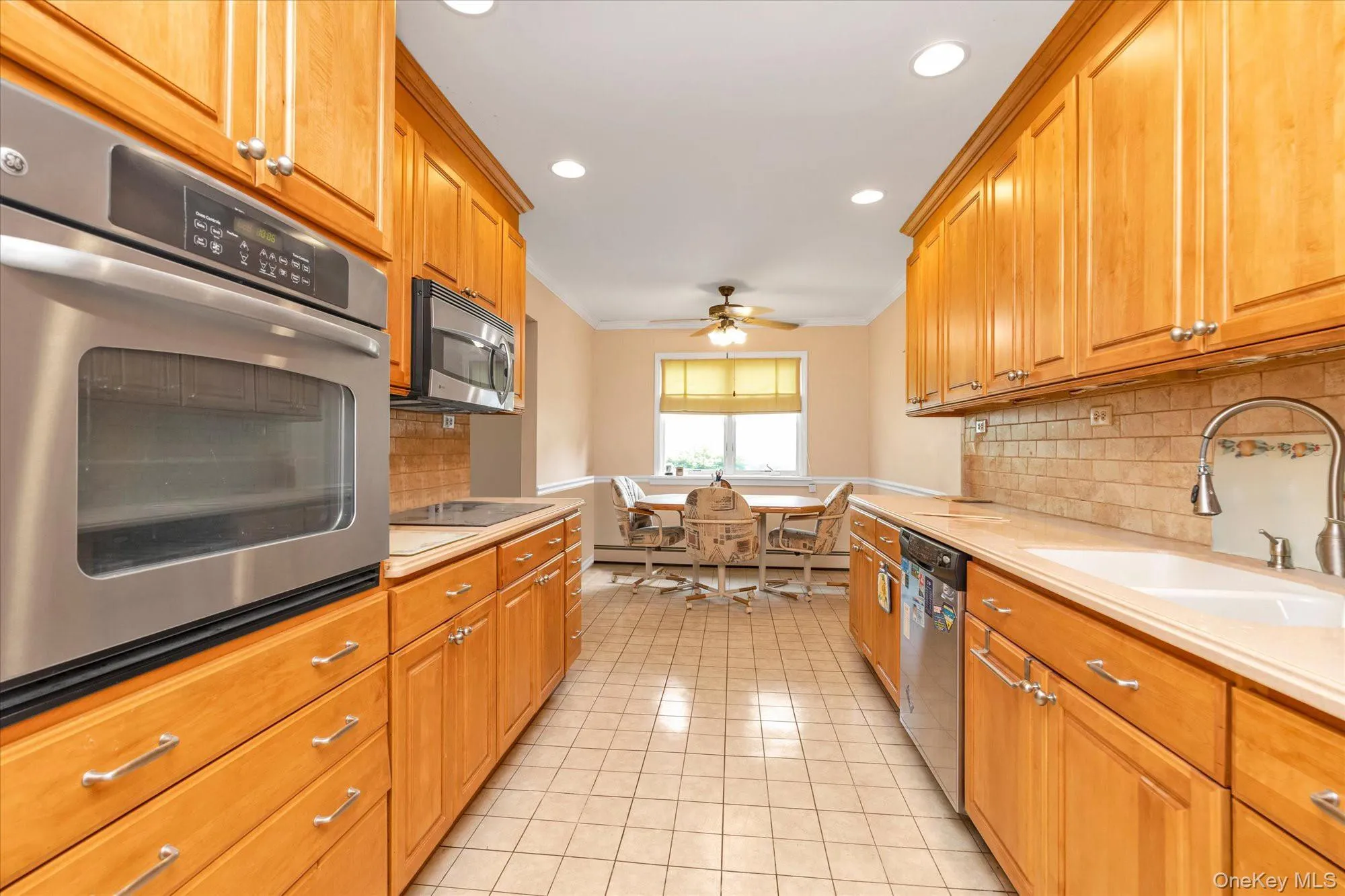 20 Lillian Street, Brookhaven, NY, 3 Bedrooms Bedrooms, 7 Rooms Rooms,2 BathroomsBathrooms,Residential,For Rent,Lillian,0,1034140 20 Lillian Street, Brookhaven, NY, 3 Bedrooms Bedrooms, 7 Rooms Rooms,2 BathroomsBathrooms,Residential,For Rent,Lillian,0,1034140