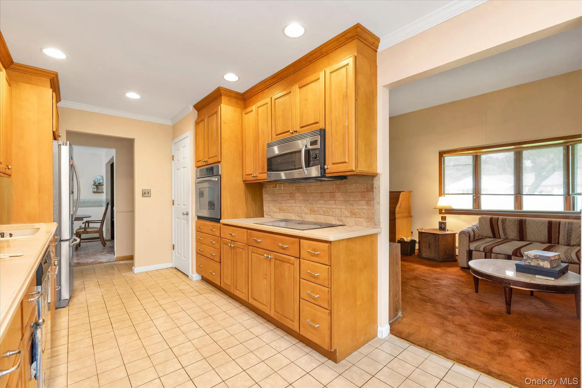 20 Lillian Street, Brookhaven, NY, 3 Bedrooms Bedrooms, 7 Rooms Rooms,2 BathroomsBathrooms,Residential,For Rent,Lillian,0,1034140 20 Lillian Street, Brookhaven, NY, 3 Bedrooms Bedrooms, 7 Rooms Rooms,2 BathroomsBathrooms,Residential,For Rent,Lillian,0,1034140