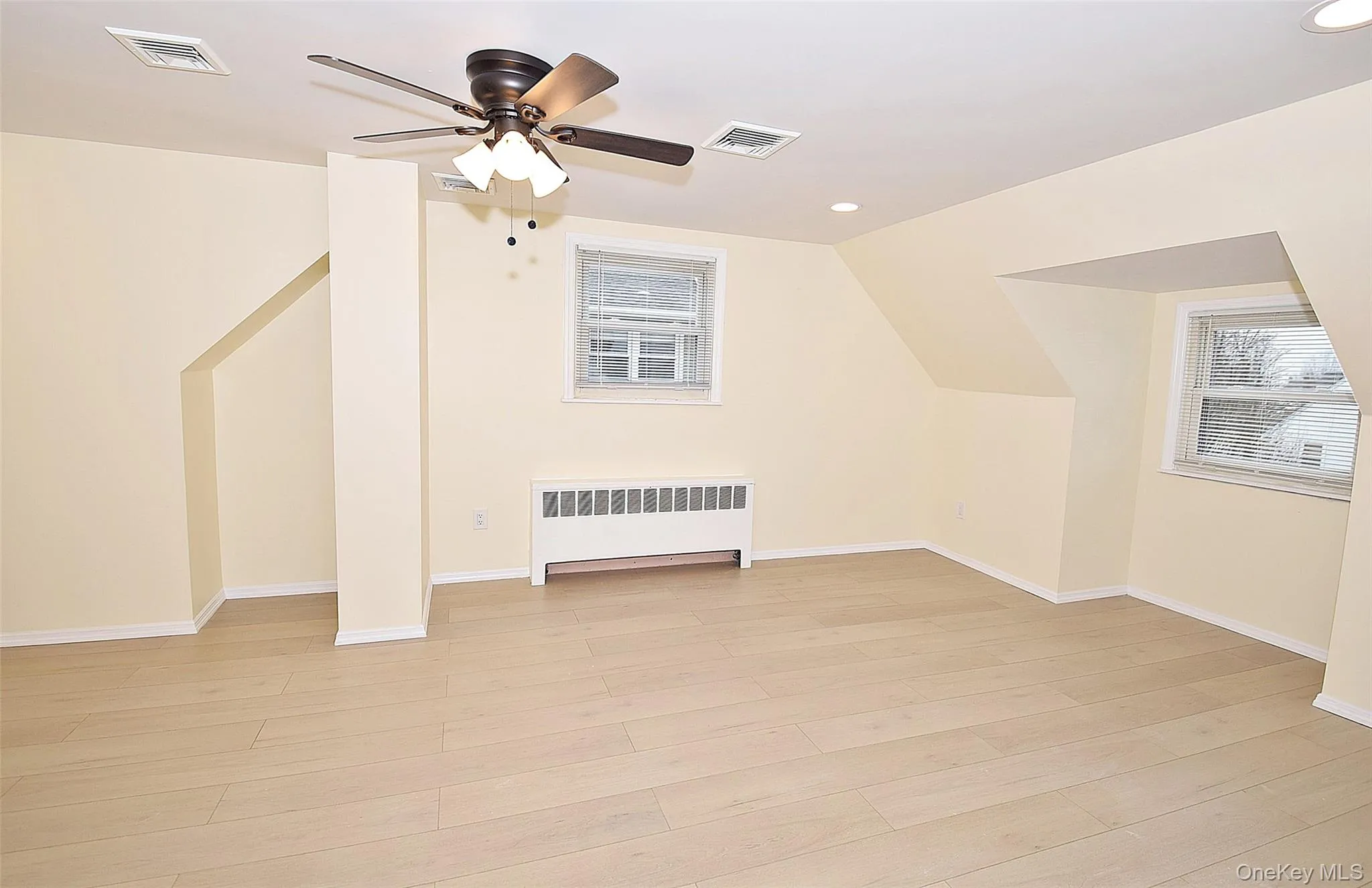 37 Amby Avenue, Oyster Bay, NY, 5 Bedrooms Bedrooms, 8 Rooms Rooms,2 BathroomsBathrooms,Residential Lease,For Rent,Amby,0,1034141 37 Amby Avenue, Oyster Bay, NY, 5 Bedrooms Bedrooms, 8 Rooms Rooms,2 BathroomsBathrooms,Residential Lease,For Rent,Amby,0,1034141