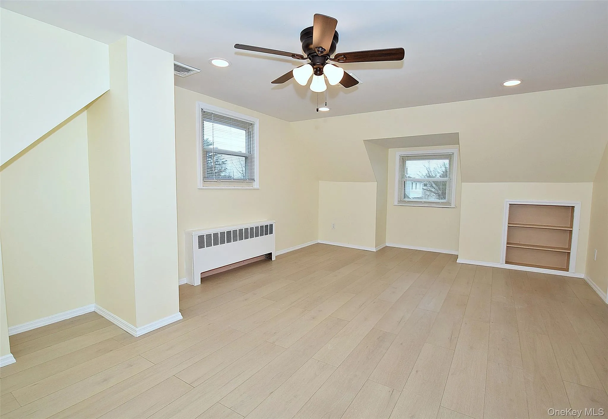 37 Amby Avenue, Oyster Bay, NY, 5 Bedrooms Bedrooms, 8 Rooms Rooms,2 BathroomsBathrooms,Residential Lease,For Rent,Amby,0,1034141 37 Amby Avenue, Oyster Bay, NY, 5 Bedrooms Bedrooms, 8 Rooms Rooms,2 BathroomsBathrooms,Residential Lease,For Rent,Amby,0,1034141