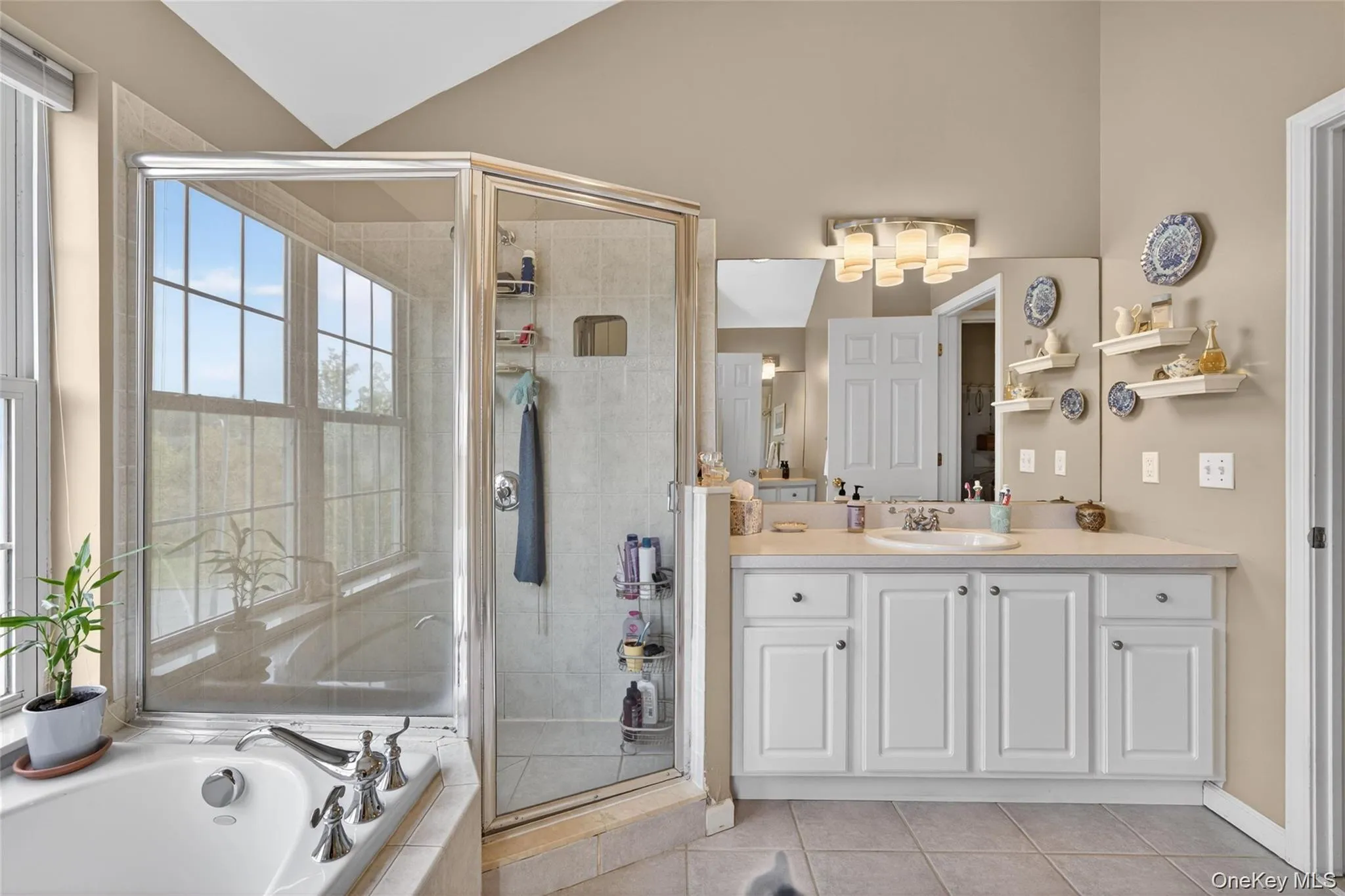 17 Oldwyck Crescent, Woodbury, NY, 4 Bedrooms Bedrooms, 10 Rooms Rooms,2 BathroomsBathrooms,Residential,For Rent,Oldwyck,0,1034143 17 Oldwyck Crescent, Woodbury, NY, 4 Bedrooms Bedrooms, 10 Rooms Rooms,2 BathroomsBathrooms,Residential,For Rent,Oldwyck,0,1034143