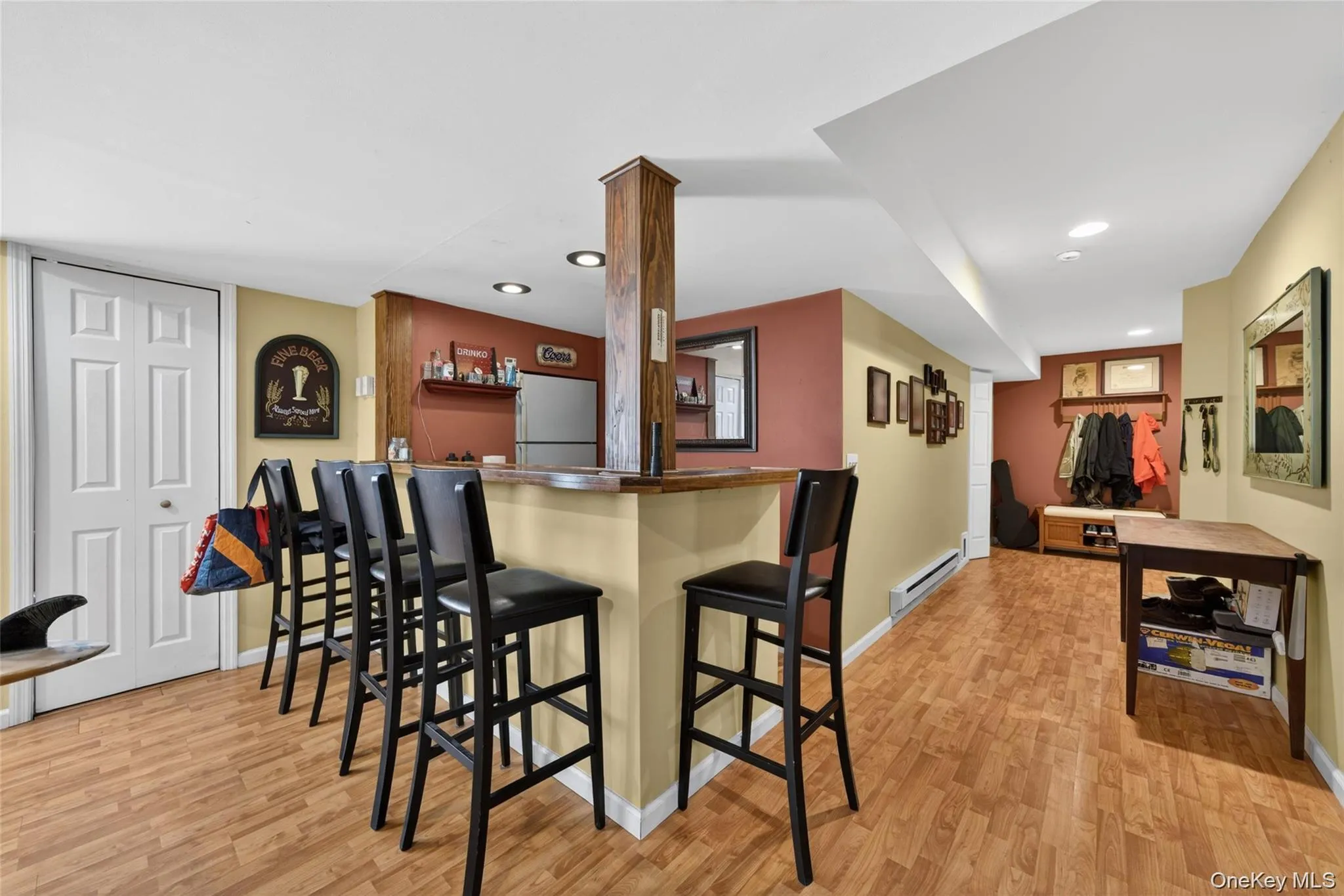 17 Oldwyck Crescent, Woodbury, NY, 4 Bedrooms Bedrooms, 10 Rooms Rooms,2 BathroomsBathrooms,Residential,For Rent,Oldwyck,0,1034143 17 Oldwyck Crescent, Woodbury, NY, 4 Bedrooms Bedrooms, 10 Rooms Rooms,2 BathroomsBathrooms,Residential,For Rent,Oldwyck,0,1034143