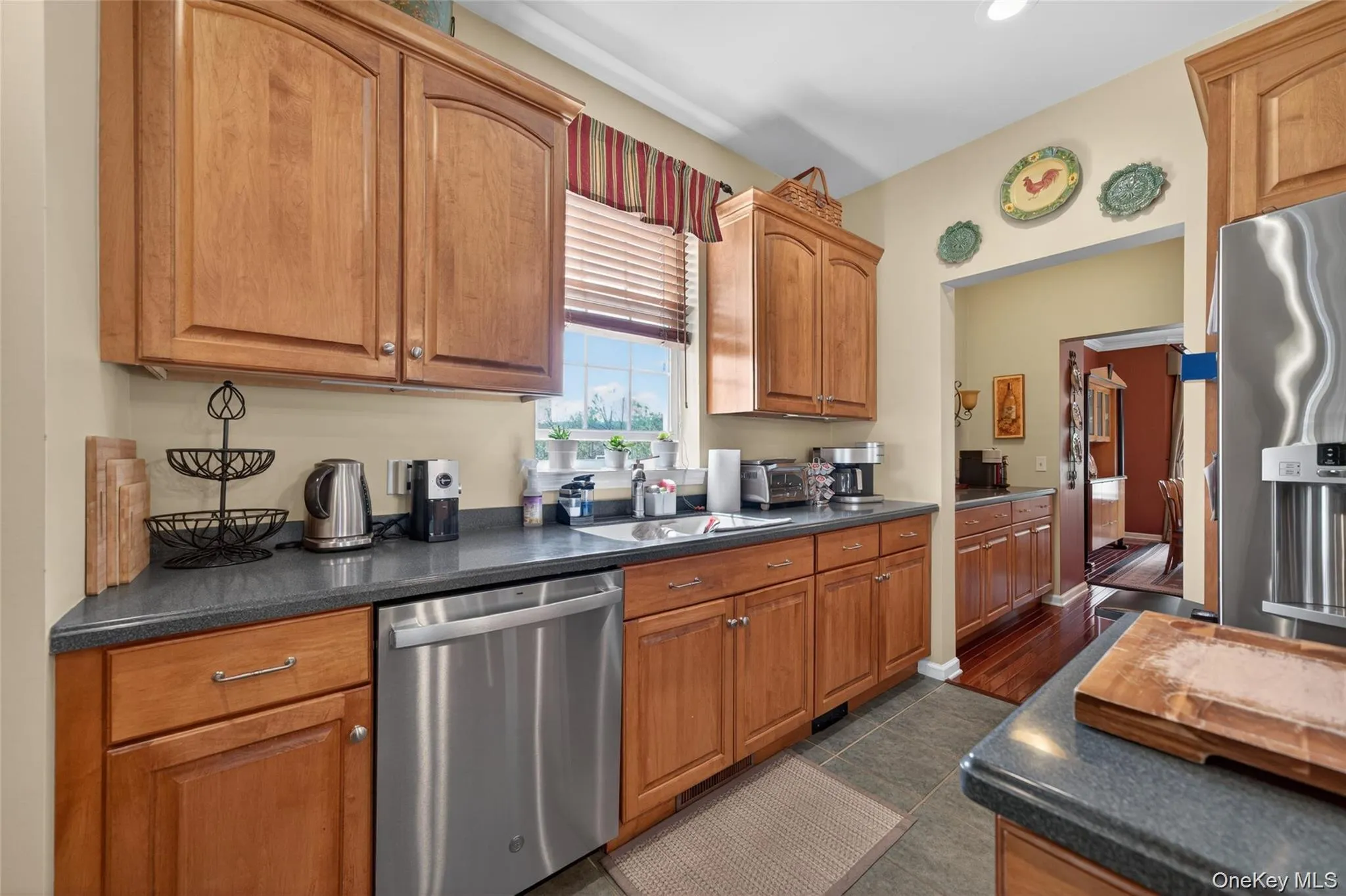 17 Oldwyck Crescent, Woodbury, NY, 4 Bedrooms Bedrooms, 10 Rooms Rooms,2 BathroomsBathrooms,Residential,For Rent,Oldwyck,0,1034143 17 Oldwyck Crescent, Woodbury, NY, 4 Bedrooms Bedrooms, 10 Rooms Rooms,2 BathroomsBathrooms,Residential,For Rent,Oldwyck,0,1034143