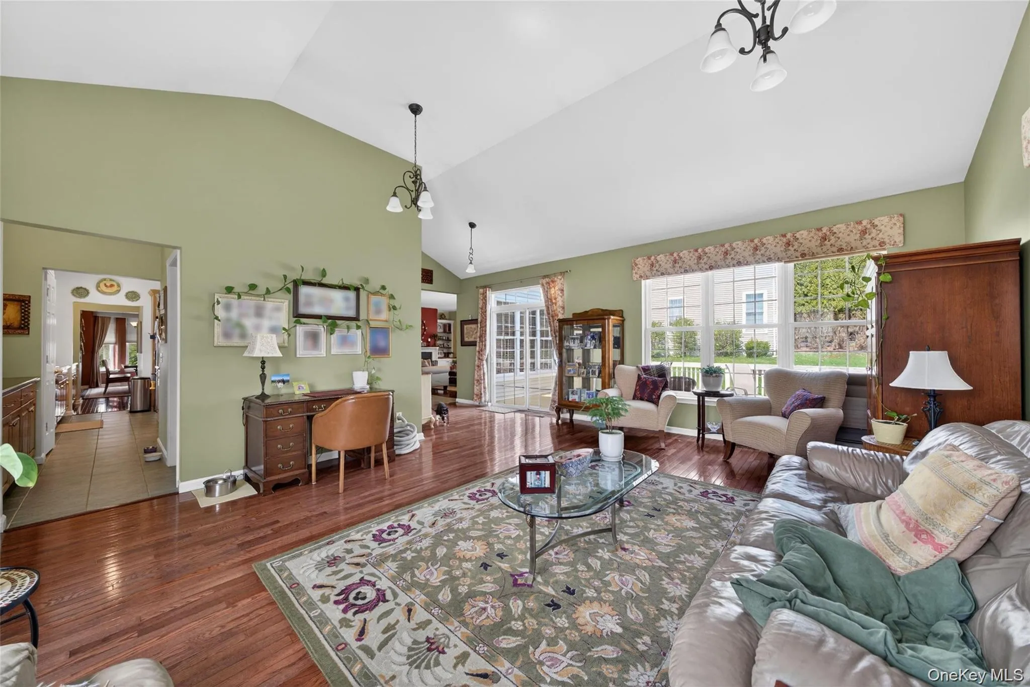 17 Oldwyck Crescent, Woodbury, NY, 4 Bedrooms Bedrooms, 10 Rooms Rooms,2 BathroomsBathrooms,Residential,For Rent,Oldwyck,0,1034143 17 Oldwyck Crescent, Woodbury, NY, 4 Bedrooms Bedrooms, 10 Rooms Rooms,2 BathroomsBathrooms,Residential,For Rent,Oldwyck,0,1034143