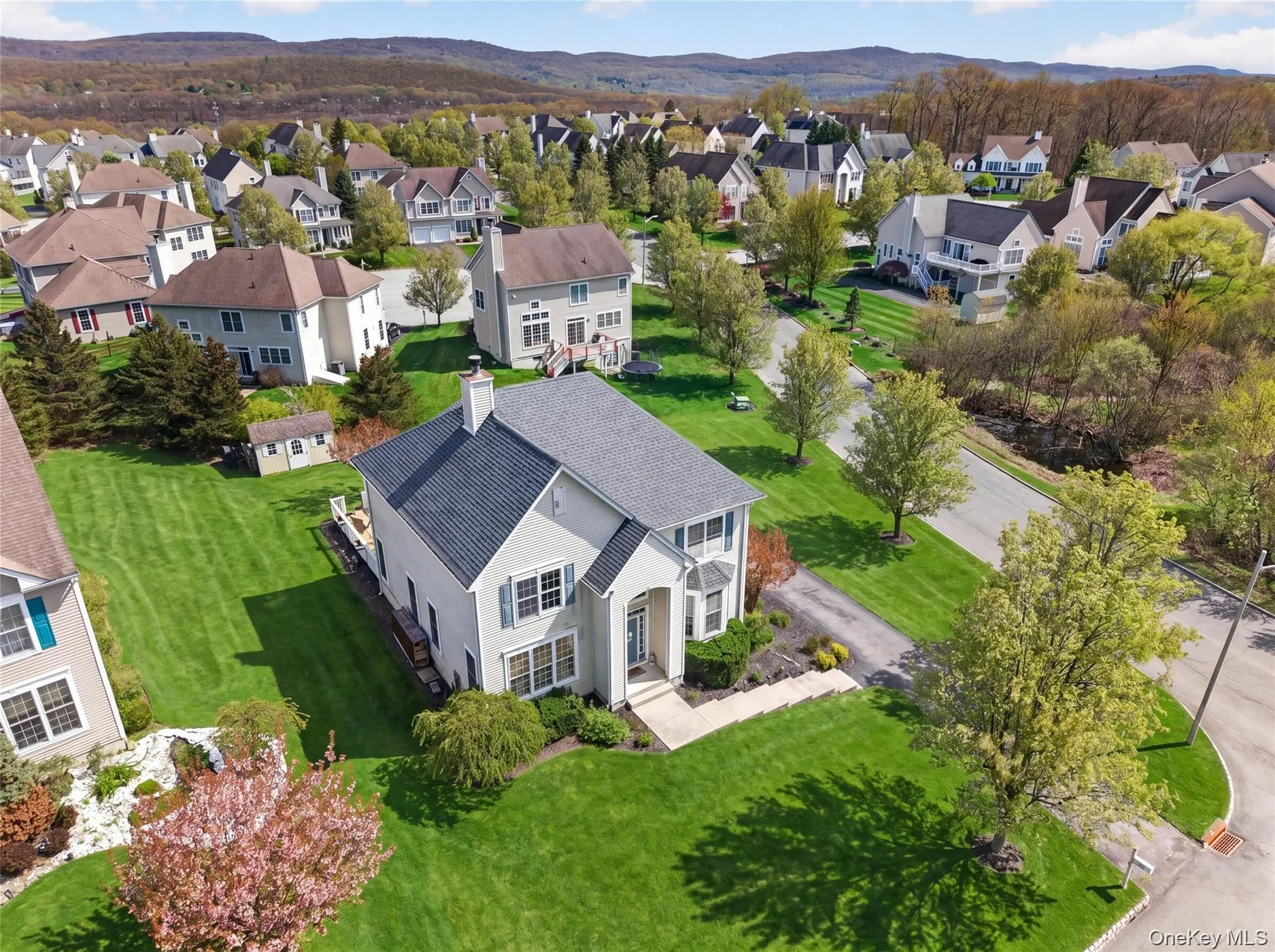 17 Oldwyck Crescent, Woodbury, NY, 4 Bedrooms Bedrooms, 10 Rooms Rooms,2 BathroomsBathrooms,Residential,For Rent,Oldwyck,0,1034143 17 Oldwyck Crescent, Woodbury, NY, 4 Bedrooms Bedrooms, 10 Rooms Rooms,2 BathroomsBathrooms,Residential,For Rent,Oldwyck,0,1034143