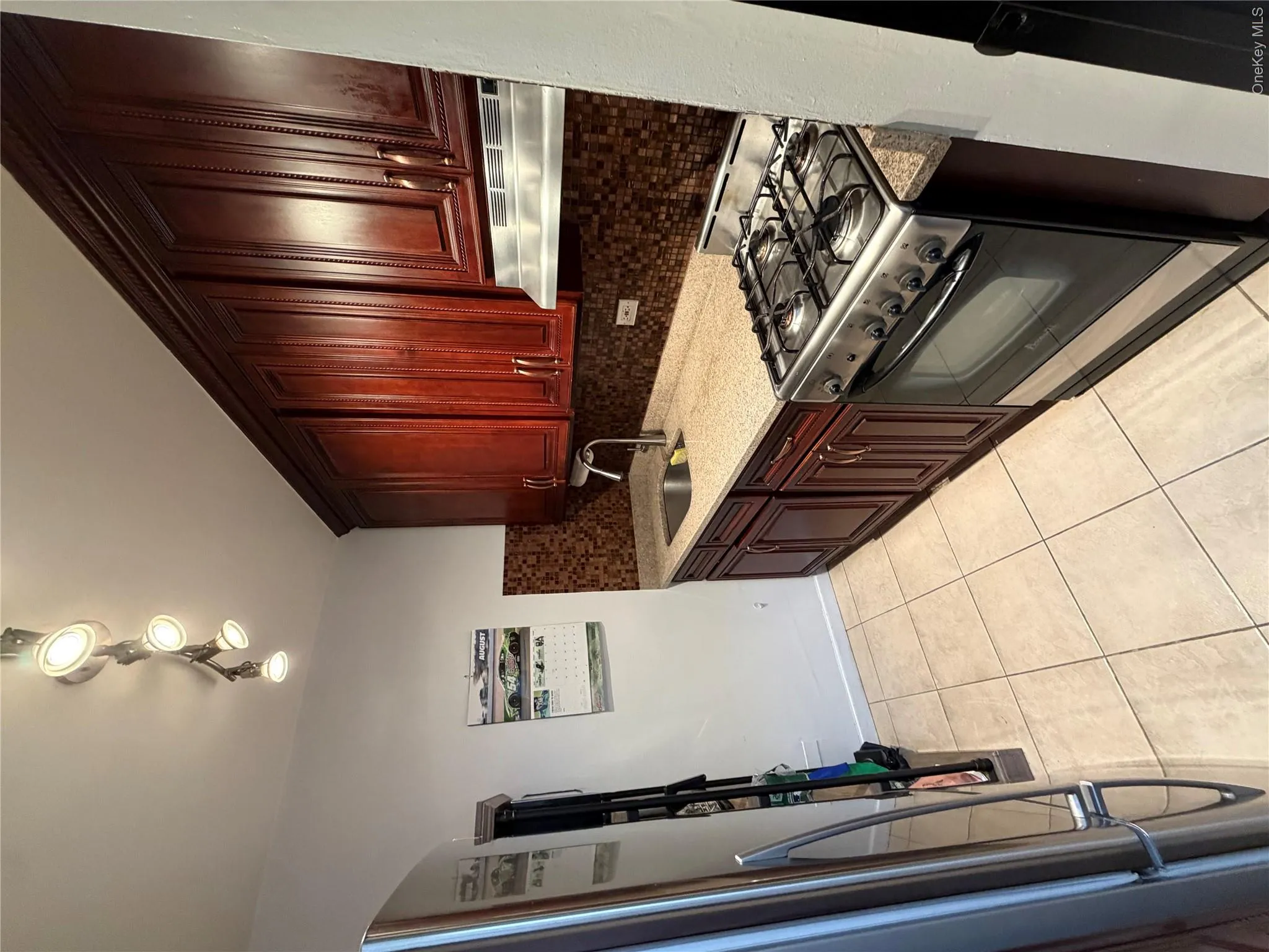 86-10 151 Avenue, New York, NY, 2 Rooms Rooms,1 BathroomBathrooms,Residential,For Rent,151,0,1034147 86-10 151 Avenue, New York, NY, 2 Rooms Rooms,1 BathroomBathrooms,Residential,For Rent,151,0,1034147