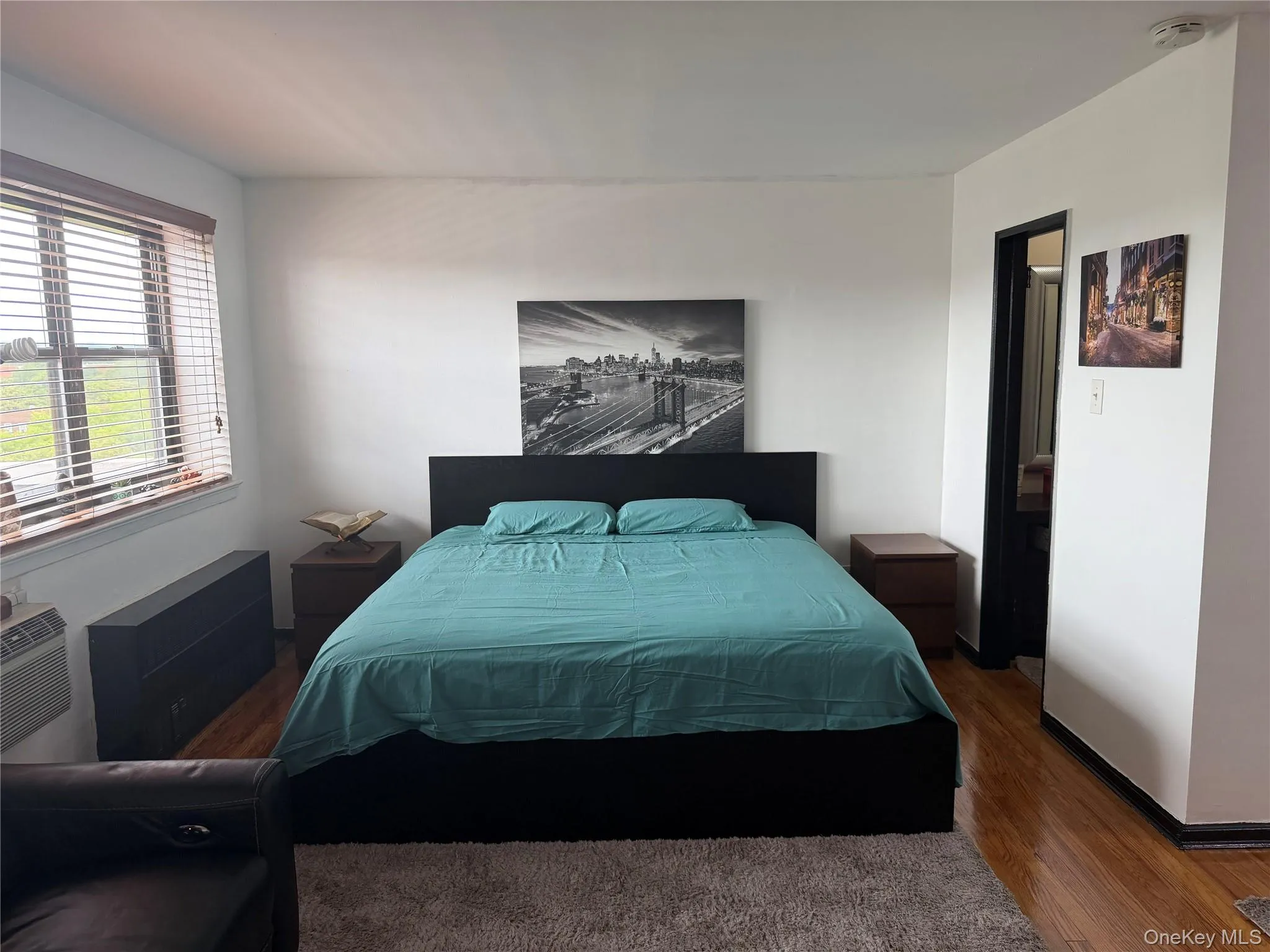 86-10 151 Avenue, New York, NY, 2 Rooms Rooms,1 BathroomBathrooms,Residential,For Rent,151,0,1034147 86-10 151 Avenue, New York, NY, 2 Rooms Rooms,1 BathroomBathrooms,Residential,For Rent,151,0,1034147