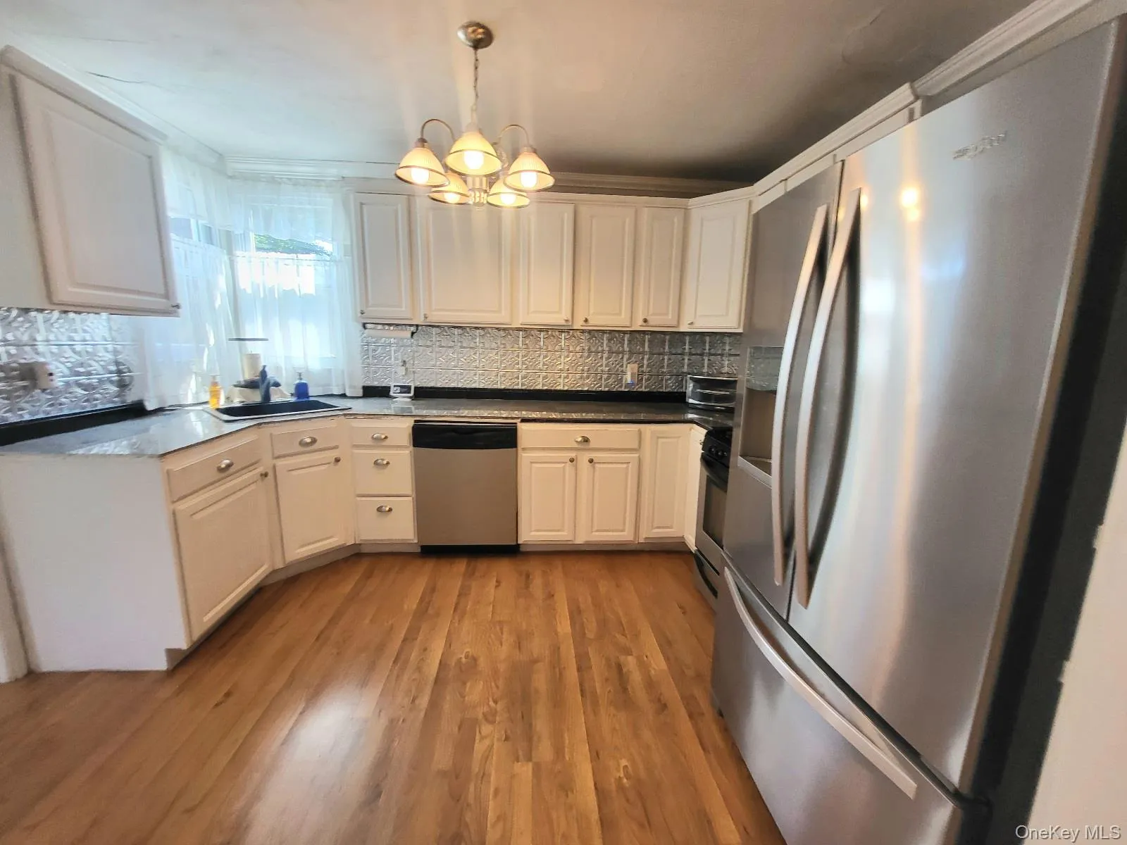 Stainless steel appliances! Stainless steel appliances!