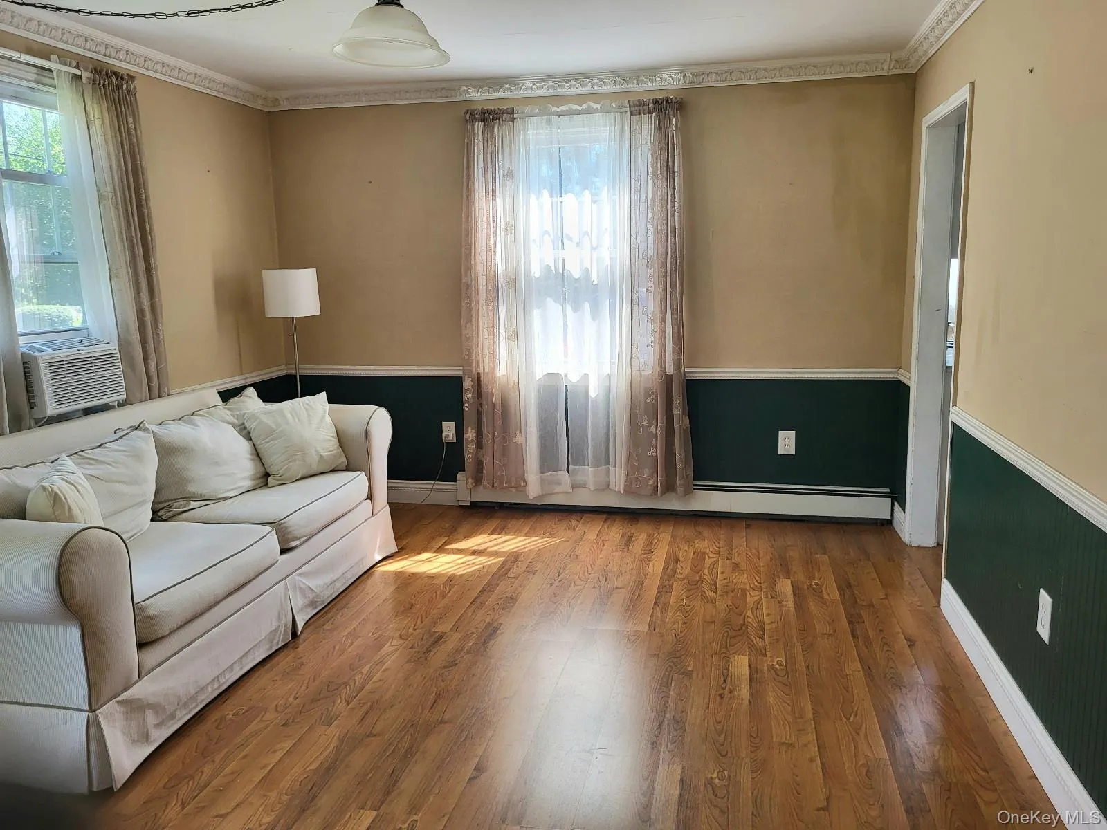 3 Vanamee Street, Newburgh (city), NY, 3 Bedrooms Bedrooms, 6 Rooms Rooms,1 BathroomBathrooms,Residential,For Rent,Vanamee,0,1034149 3 Vanamee Street, Newburgh (city), NY, 3 Bedrooms Bedrooms, 6 Rooms Rooms,1 BathroomBathrooms,Residential,For Rent,Vanamee,0,1034149