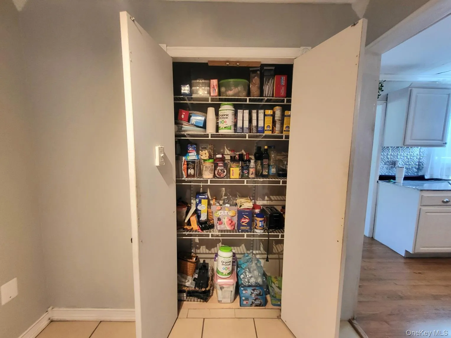 3 Vanamee Street, Newburgh (city), NY, 3 Bedrooms Bedrooms, 6 Rooms Rooms,1 BathroomBathrooms,Residential,For Rent,Vanamee,0,1034149 3 Vanamee Street, Newburgh (city), NY, 3 Bedrooms Bedrooms, 6 Rooms Rooms,1 BathroomBathrooms,Residential,For Rent,Vanamee,0,1034149