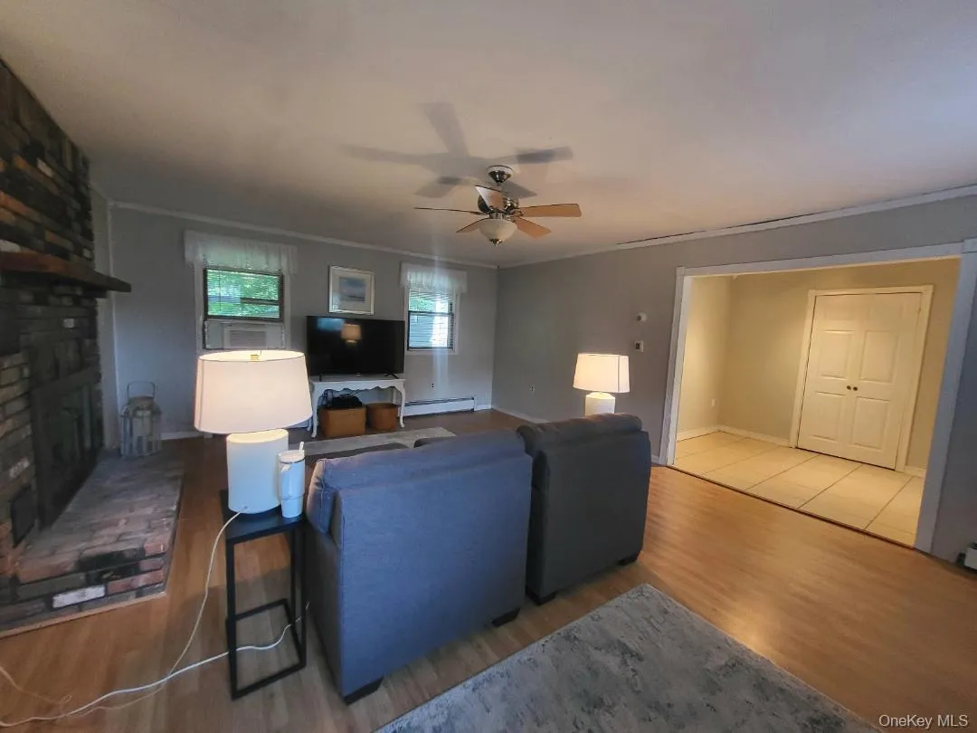 3 Vanamee Street, Newburgh (city), NY, 3 Bedrooms Bedrooms, 6 Rooms Rooms,1 BathroomBathrooms,Residential,For Rent,Vanamee,0,1034149 3 Vanamee Street, Newburgh (city), NY, 3 Bedrooms Bedrooms, 6 Rooms Rooms,1 BathroomBathrooms,Residential,For Rent,Vanamee,0,1034149