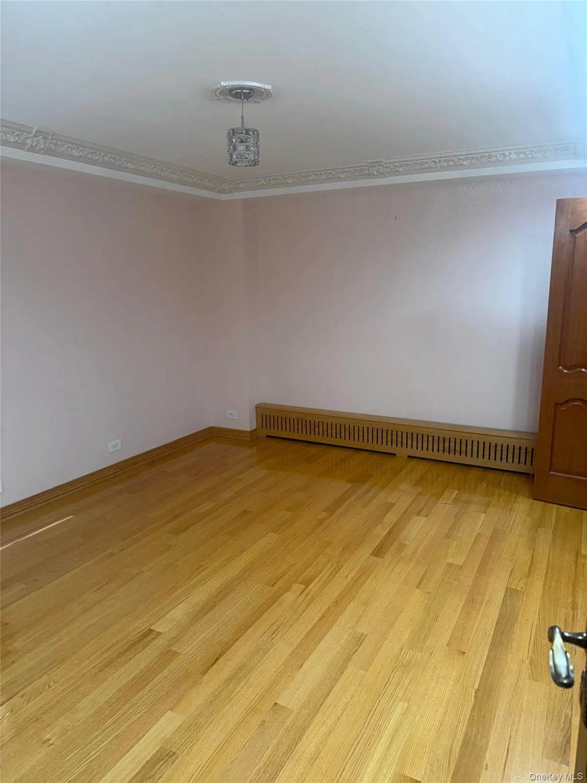 98-05 63rd Road, New York, NY, 2 Bedrooms Bedrooms, 4 Rooms Rooms,1 BathroomBathrooms,Residential,For Rent,63rd,0,1034152 98-05 63rd Road, New York, NY, 2 Bedrooms Bedrooms, 4 Rooms Rooms,1 BathroomBathrooms,Residential,For Rent,63rd,0,1034152
