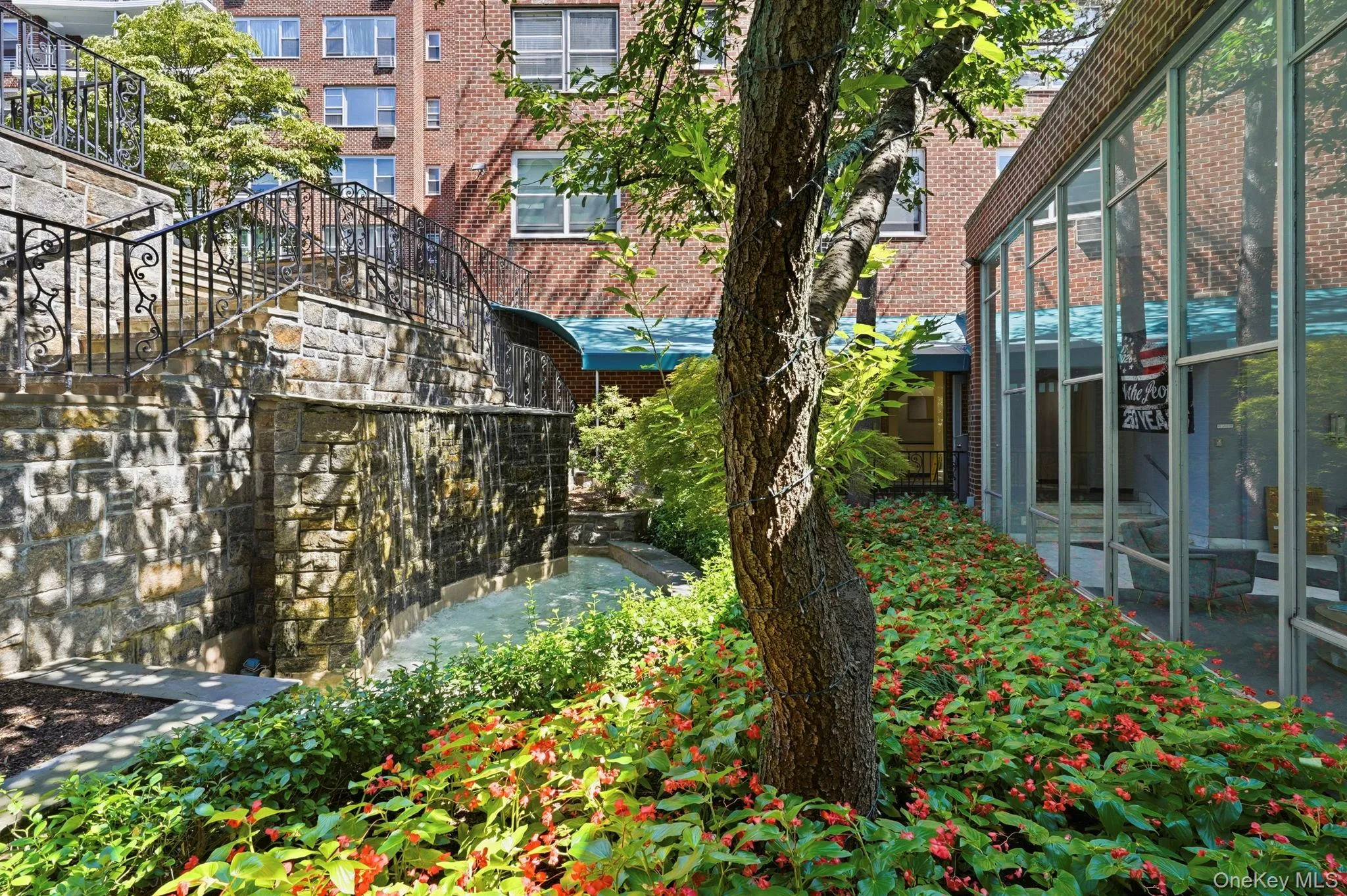 area between the buildings. area between the buildings.