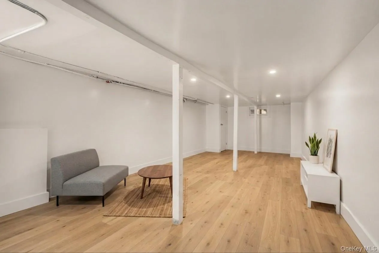 86-16 102nd Avenue, New York, NY, 3 Bedrooms Bedrooms, 9 Rooms Rooms,1 BathroomBathrooms,Residential,For Rent,102nd,0,1034162 86-16 102nd Avenue, New York, NY, 3 Bedrooms Bedrooms, 9 Rooms Rooms,1 BathroomBathrooms,Residential,For Rent,102nd,0,1034162