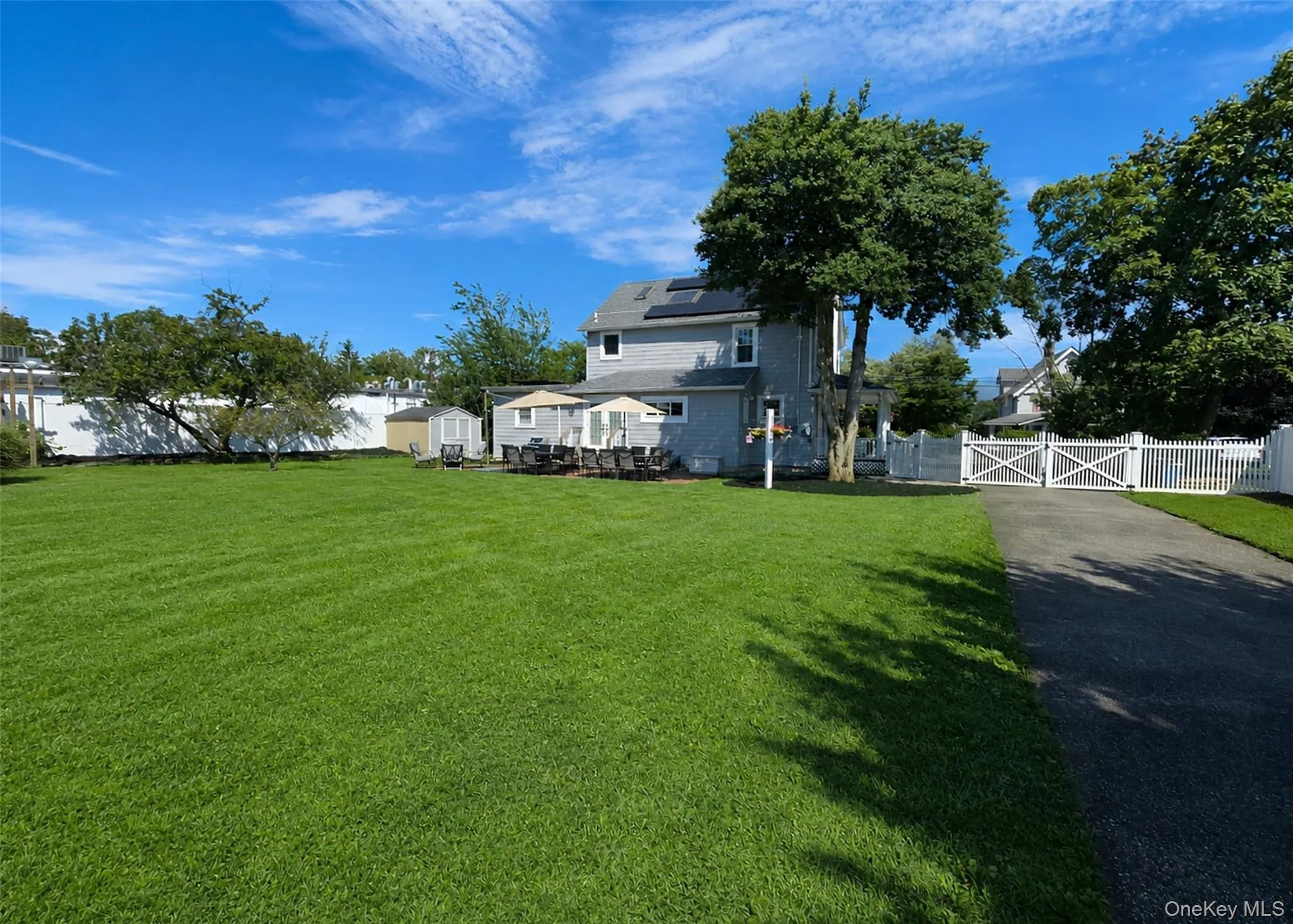 9 Ocean Avenue, Babylon, NY, 4 Bedrooms Bedrooms, 9 Rooms Rooms,2 BathroomsBathrooms,Residential,For Rent,Ocean,0,1034164 9 Ocean Avenue, Babylon, NY, 4 Bedrooms Bedrooms, 9 Rooms Rooms,2 BathroomsBathrooms,Residential,For Rent,Ocean,0,1034164