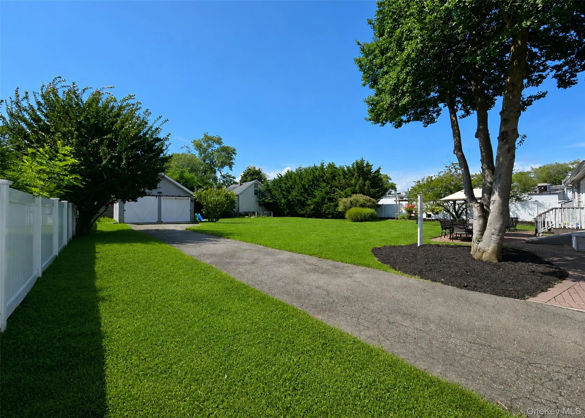 9 Ocean Avenue, Babylon, NY, 4 Bedrooms Bedrooms, 9 Rooms Rooms,2 BathroomsBathrooms,Residential,For Rent,Ocean,0,1034164 9 Ocean Avenue, Babylon, NY, 4 Bedrooms Bedrooms, 9 Rooms Rooms,2 BathroomsBathrooms,Residential,For Rent,Ocean,0,1034164