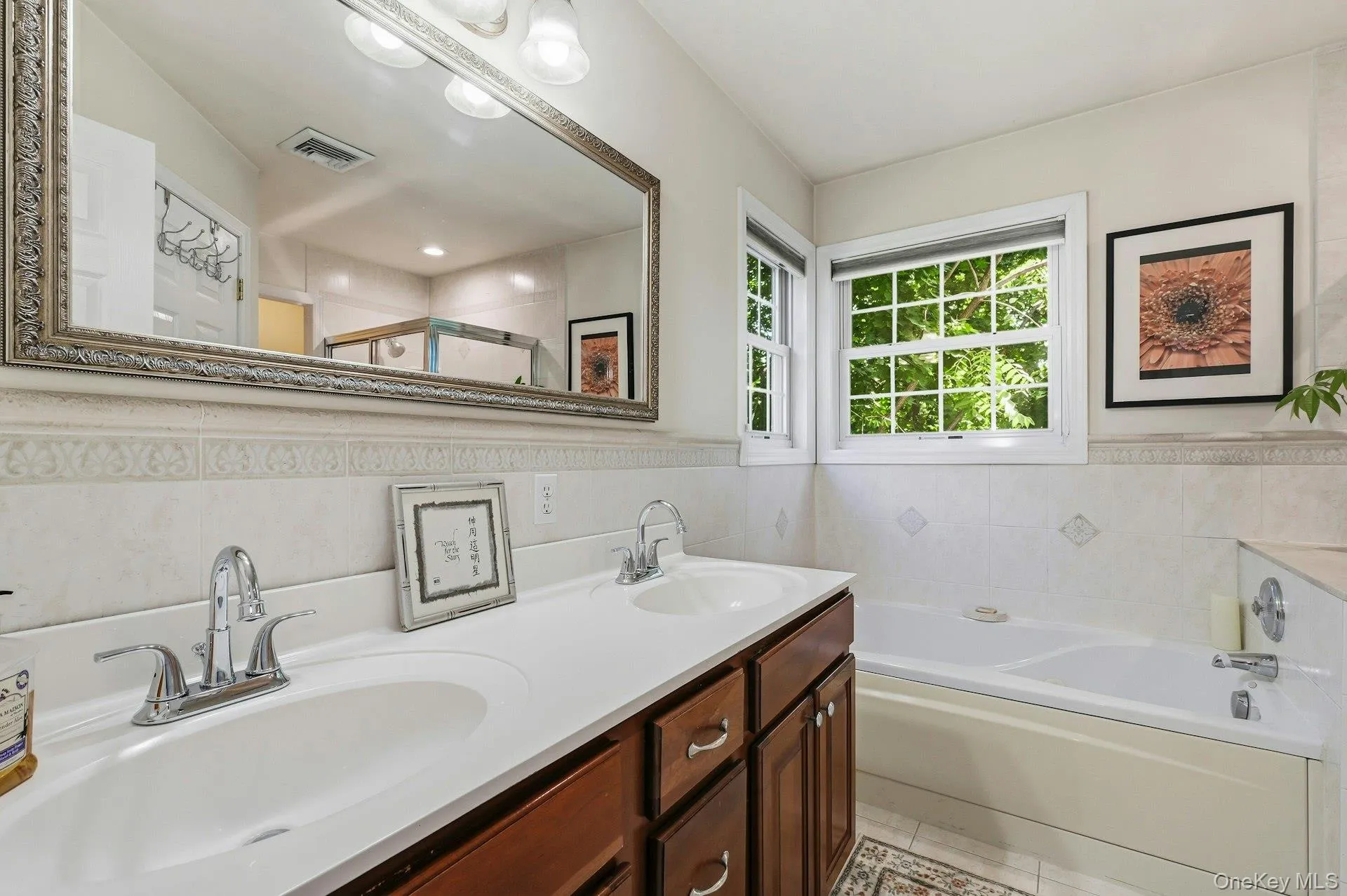 627 Main Street, Huntington, NY, 3 Bedrooms Bedrooms, 8 Rooms Rooms,2 BathroomsBathrooms,Residential,For Rent,Main,0,1034170 627 Main Street, Huntington, NY, 3 Bedrooms Bedrooms, 8 Rooms Rooms,2 BathroomsBathrooms,Residential,For Rent,Main,0,1034170