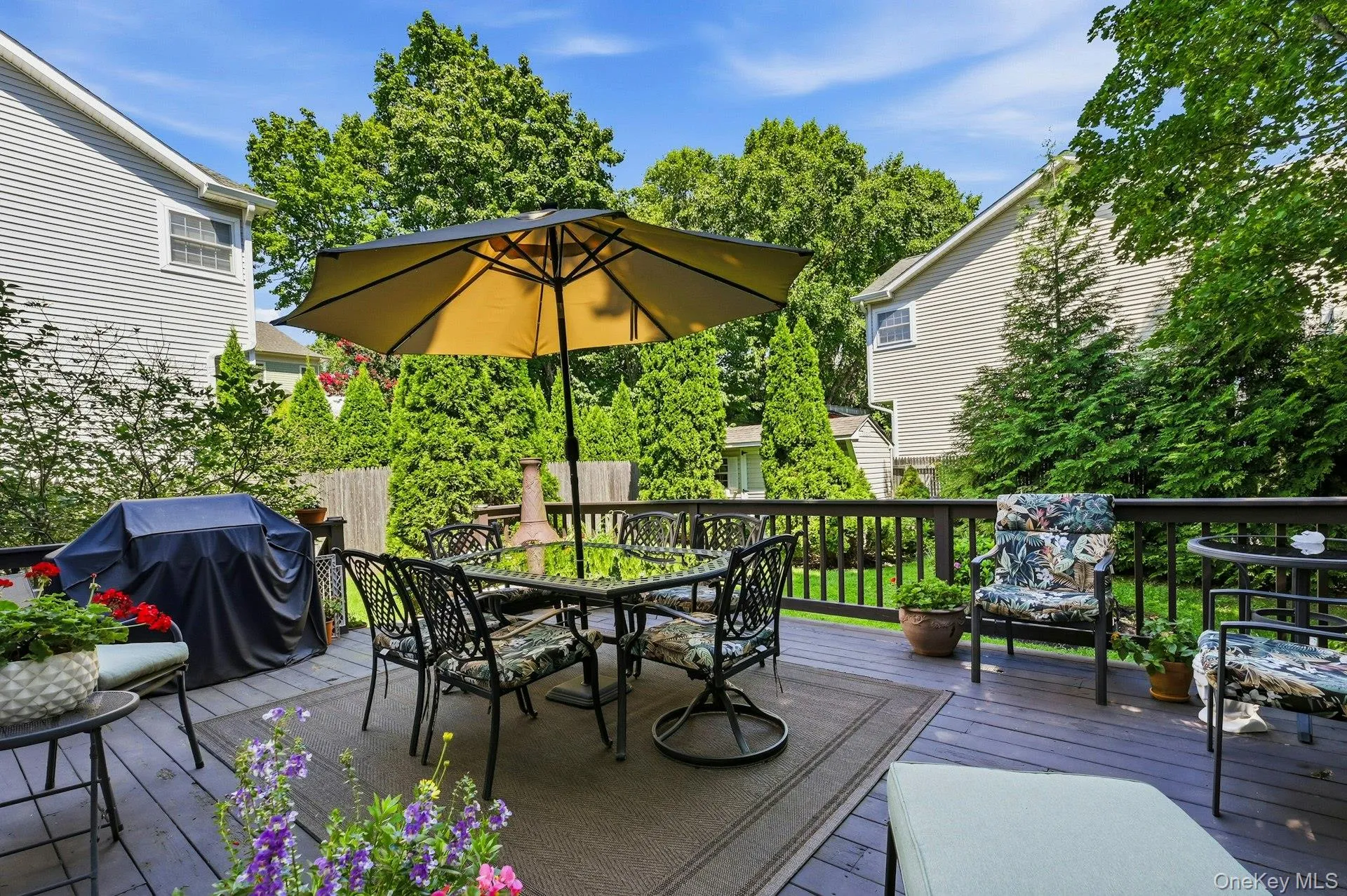 627 Main Street, Huntington, NY, 3 Bedrooms Bedrooms, 8 Rooms Rooms,2 BathroomsBathrooms,Residential,For Rent,Main,0,1034170 627 Main Street, Huntington, NY, 3 Bedrooms Bedrooms, 8 Rooms Rooms,2 BathroomsBathrooms,Residential,For Rent,Main,0,1034170