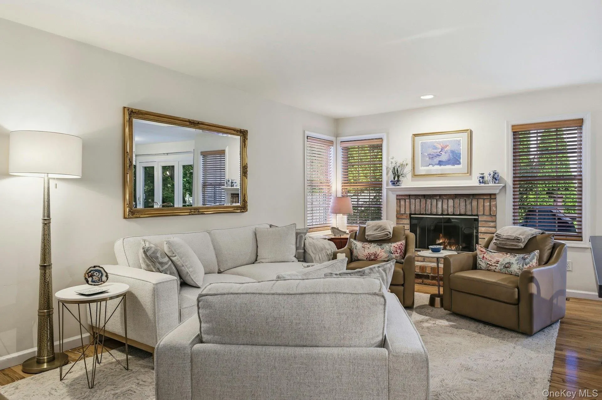 627 Main Street, Huntington, NY, 3 Bedrooms Bedrooms, 8 Rooms Rooms,2 BathroomsBathrooms,Residential,For Rent,Main,0,1034170 627 Main Street, Huntington, NY, 3 Bedrooms Bedrooms, 8 Rooms Rooms,2 BathroomsBathrooms,Residential,For Rent,Main,0,1034170