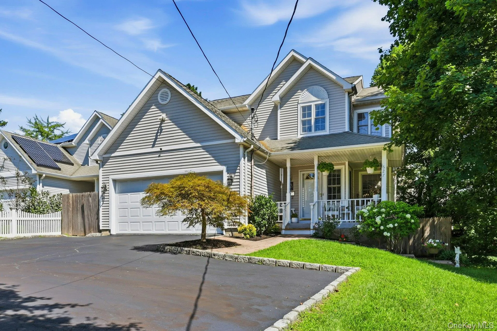 627 Main Street, Huntington, NY, 3 Bedrooms Bedrooms, 8 Rooms Rooms,2 BathroomsBathrooms,Residential,For Rent,Main,0,1034170 627 Main Street, Huntington, NY, 3 Bedrooms Bedrooms, 8 Rooms Rooms,2 BathroomsBathrooms,Residential,For Rent,Main,0,1034170