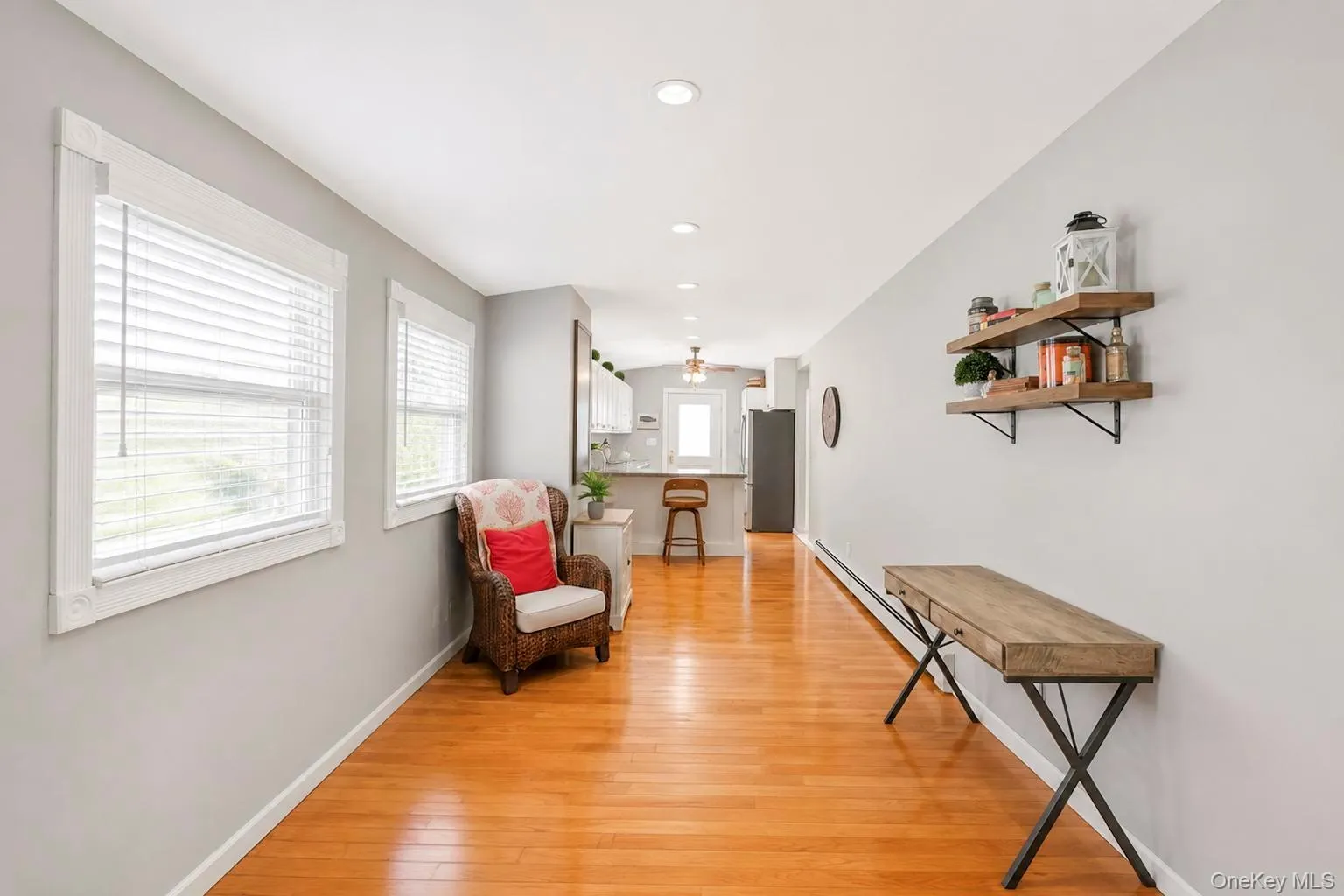65 Hawthorne Avenue, West Babylon, NY, 2 Bedrooms Bedrooms, 5 Rooms Rooms,1 BathroomBathrooms,Residential,For Rent,Hawthorne,0,1034175 65 Hawthorne Avenue, West Babylon, NY, 2 Bedrooms Bedrooms, 5 Rooms Rooms,1 BathroomBathrooms,Residential,For Rent,Hawthorne,0,1034175