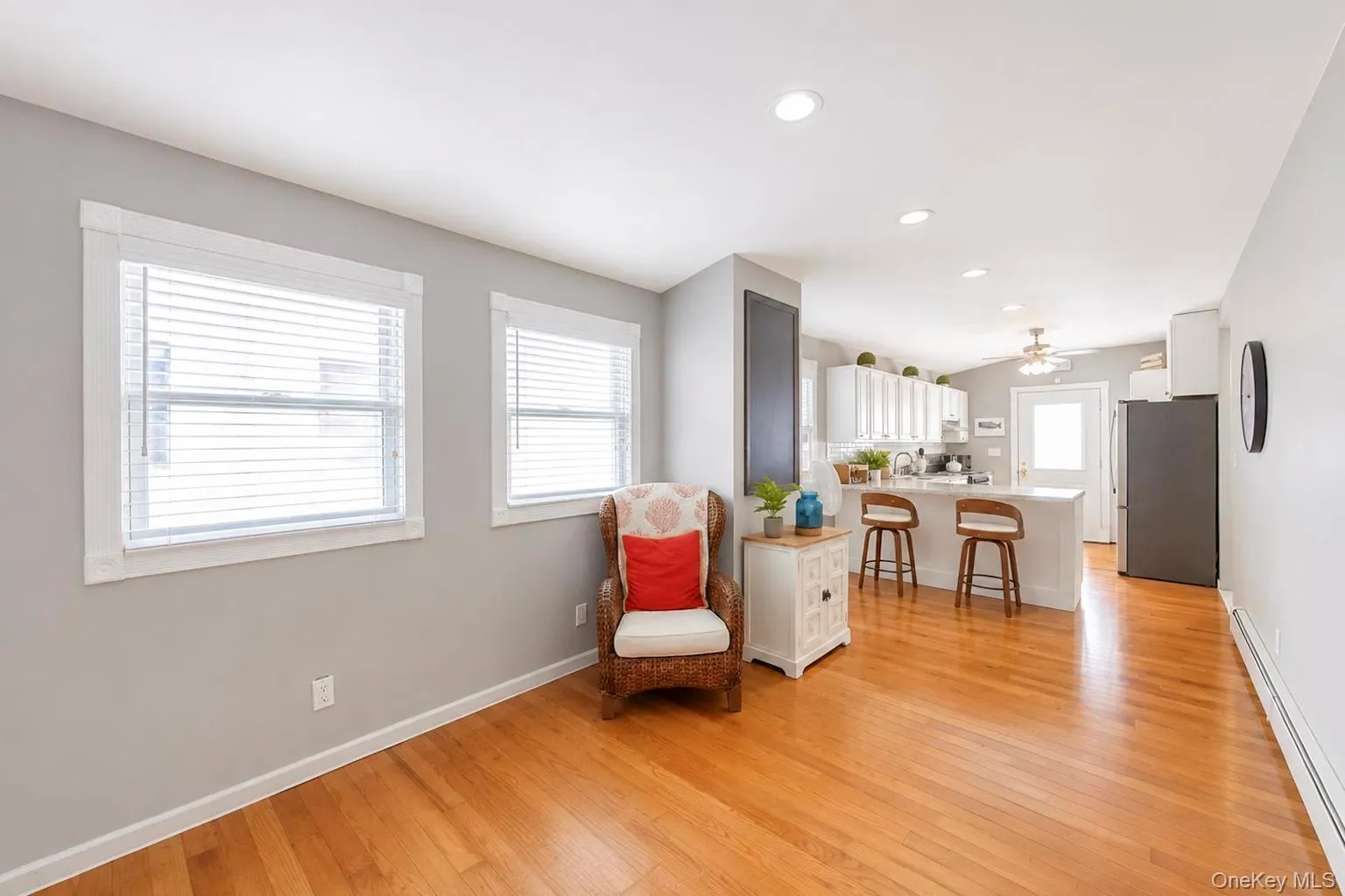 65 Hawthorne Avenue, West Babylon, NY, 2 Bedrooms Bedrooms, 5 Rooms Rooms,1 BathroomBathrooms,Residential,For Rent,Hawthorne,0,1034175 65 Hawthorne Avenue, West Babylon, NY, 2 Bedrooms Bedrooms, 5 Rooms Rooms,1 BathroomBathrooms,Residential,For Rent,Hawthorne,0,1034175