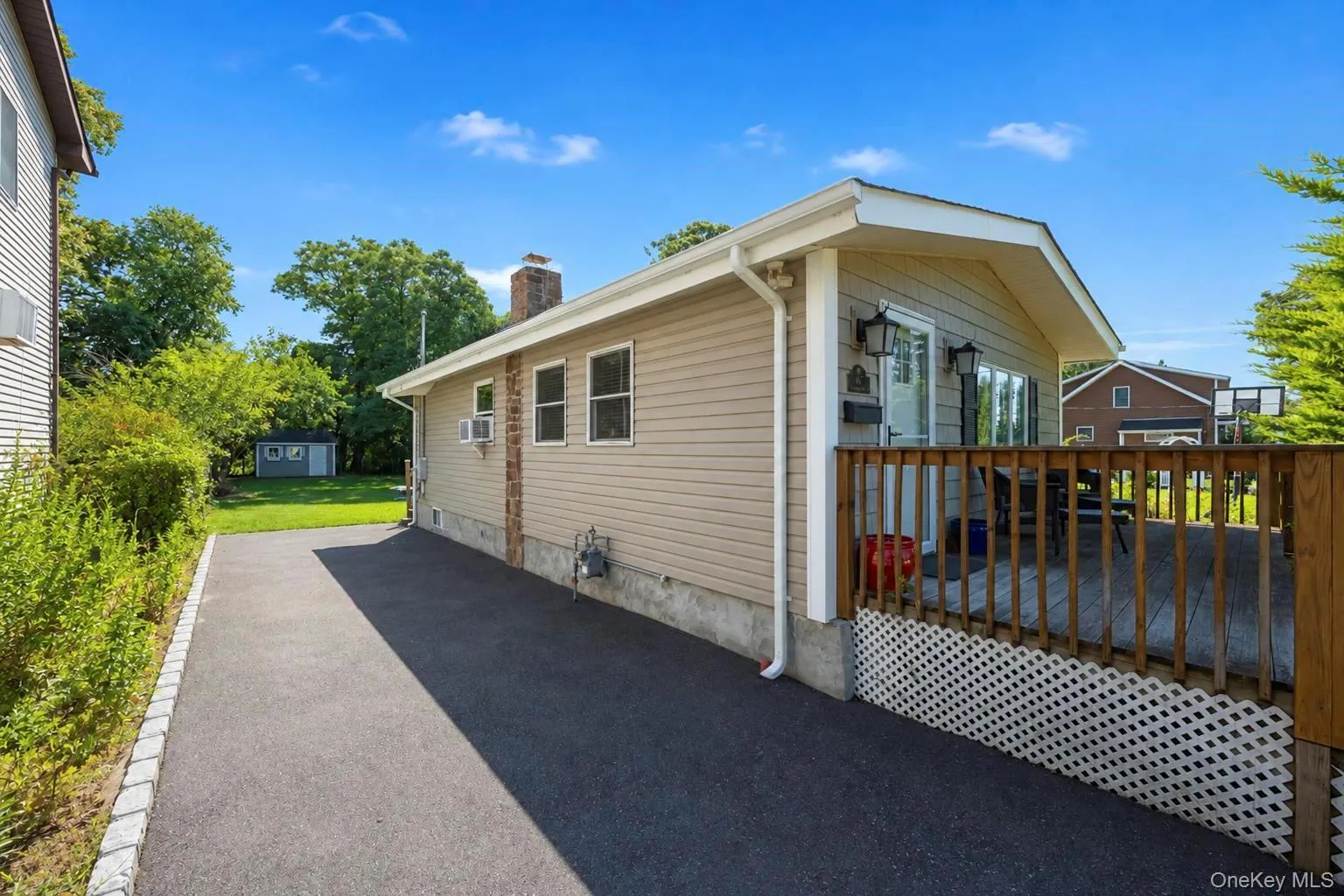 65 Hawthorne Avenue, West Babylon, NY, 2 Bedrooms Bedrooms, 5 Rooms Rooms,1 BathroomBathrooms,Residential,For Rent,Hawthorne,0,1034175 65 Hawthorne Avenue, West Babylon, NY, 2 Bedrooms Bedrooms, 5 Rooms Rooms,1 BathroomBathrooms,Residential,For Rent,Hawthorne,0,1034175
