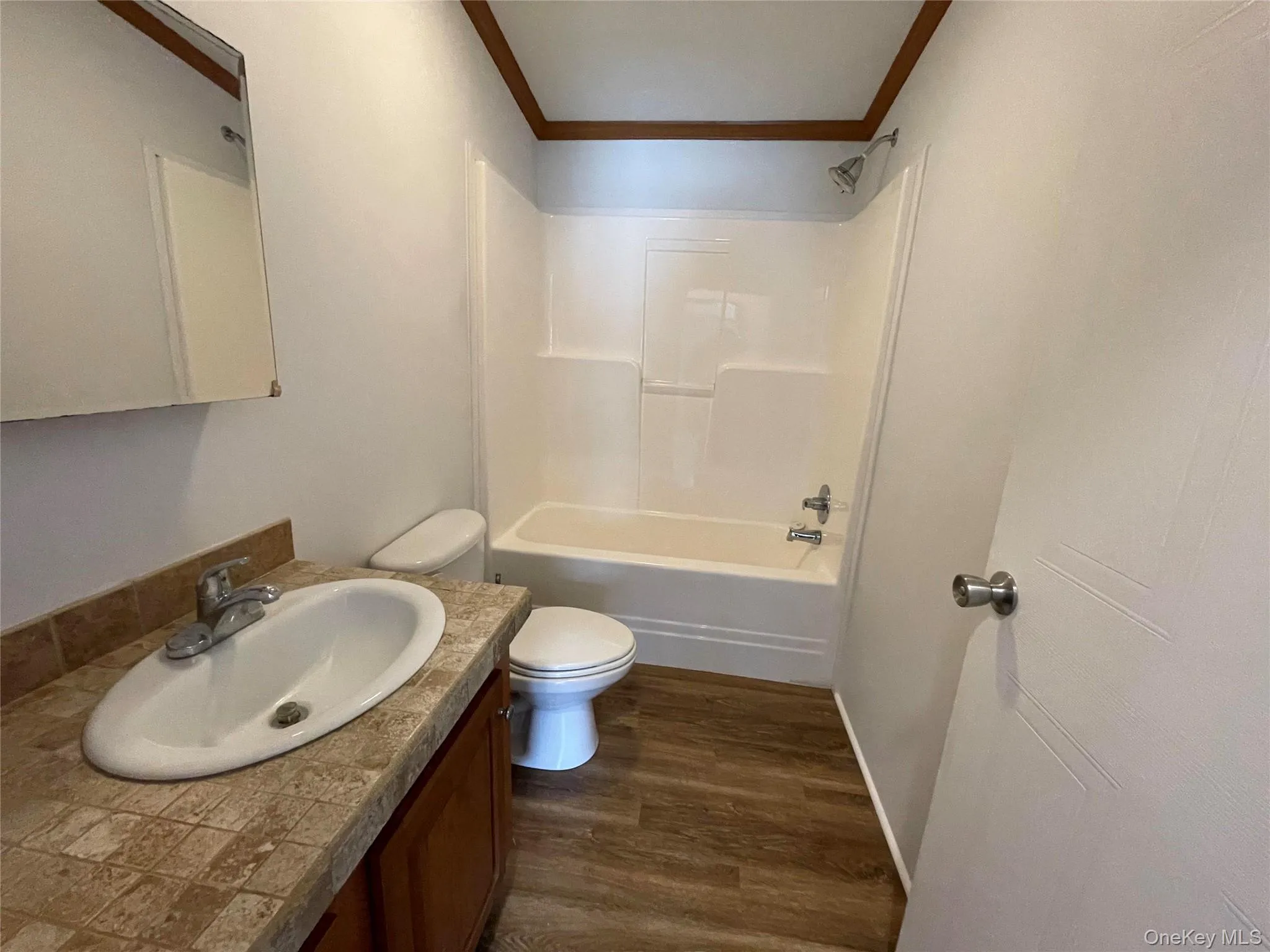 Full Bath 2 Full Bath 2