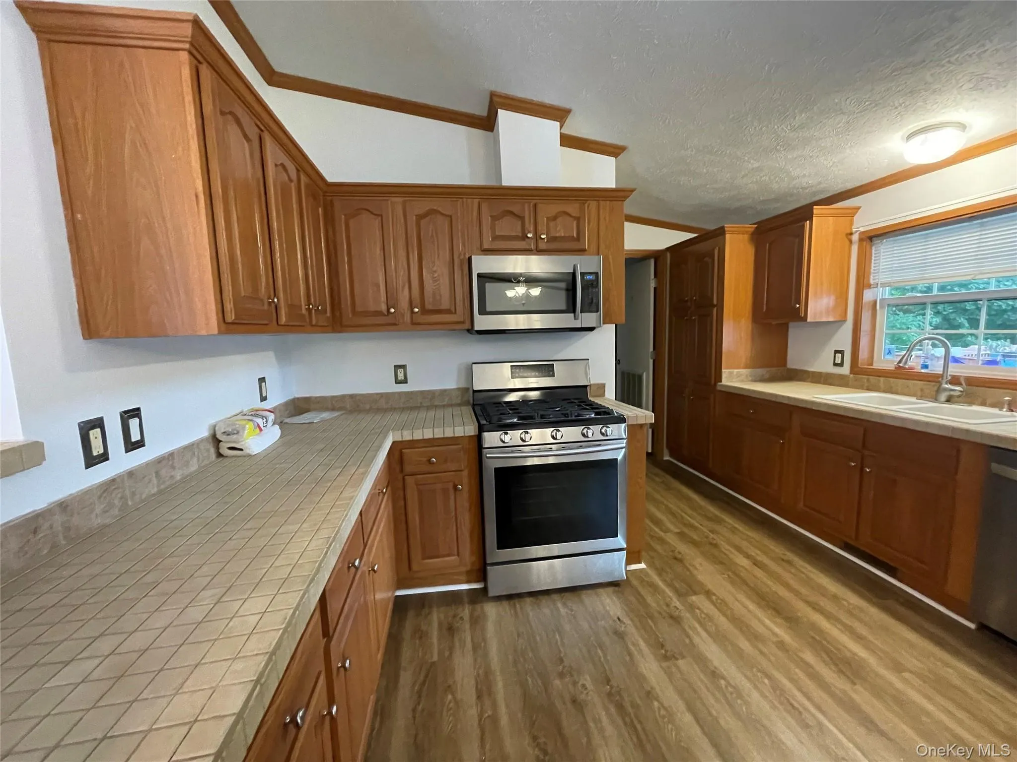 Kitchen with Tile Counters Kitchen with Tile Counters