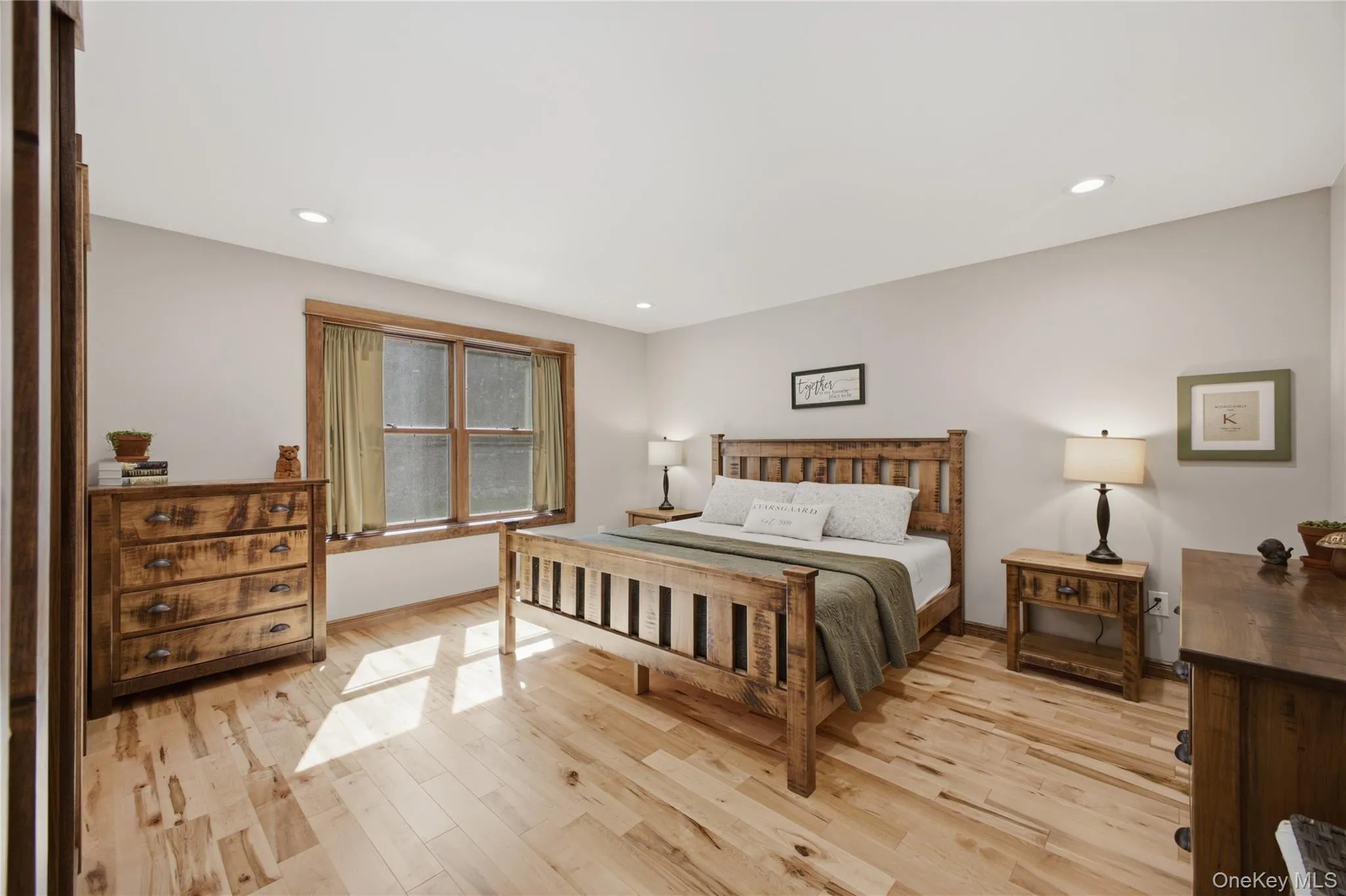 1179 Lake Avenue, Out Of Area, NY, 3 Bedrooms Bedrooms, 9 Rooms Rooms,2 BathroomsBathrooms,Residential,For Rent,Lake,0,1034179 1179 Lake Avenue, Out Of Area, NY, 3 Bedrooms Bedrooms, 9 Rooms Rooms,2 BathroomsBathrooms,Residential,For Rent,Lake,0,1034179