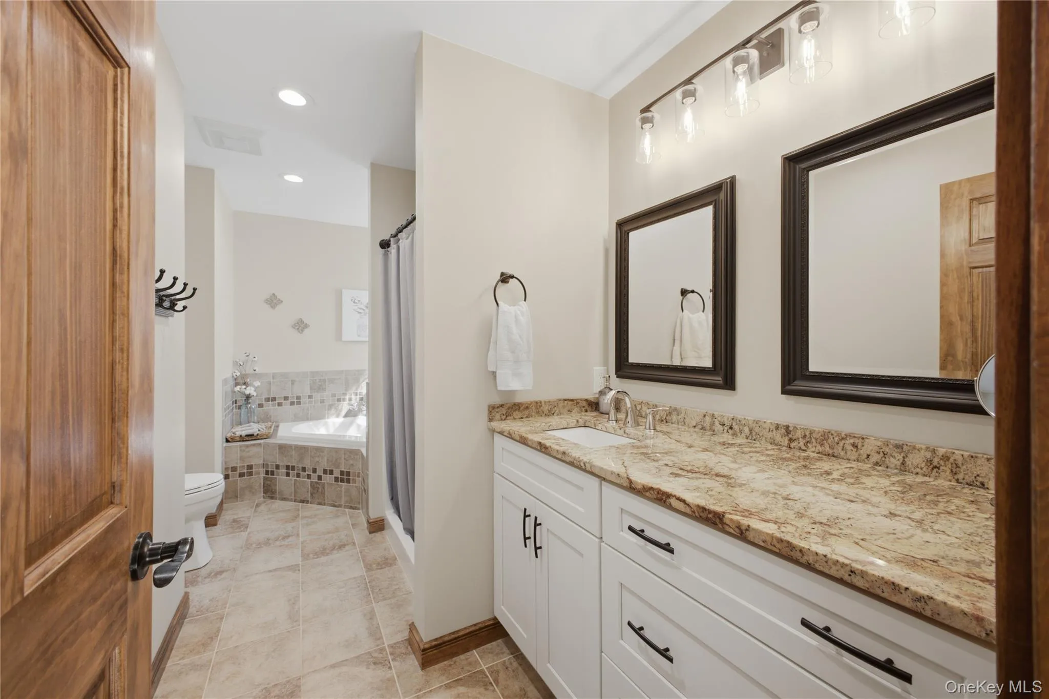 1179 Lake Avenue, Out Of Area, NY, 3 Bedrooms Bedrooms, 9 Rooms Rooms,2 BathroomsBathrooms,Residential,For Rent,Lake,0,1034179 1179 Lake Avenue, Out Of Area, NY, 3 Bedrooms Bedrooms, 9 Rooms Rooms,2 BathroomsBathrooms,Residential,For Rent,Lake,0,1034179