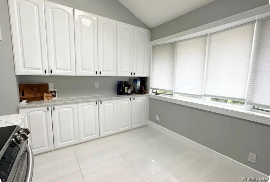 95 Irving Avenue, Hempstead, NY, 2 Bedrooms Bedrooms, 5 Rooms Rooms,1 BathroomBathrooms,Residential Lease,For Rent,Irving Avenue,0,1034182 95 Irving Avenue, Hempstead, NY, 2 Bedrooms Bedrooms, 5 Rooms Rooms,1 BathroomBathrooms,Residential Lease,For Rent,Irving Avenue,0,1034182