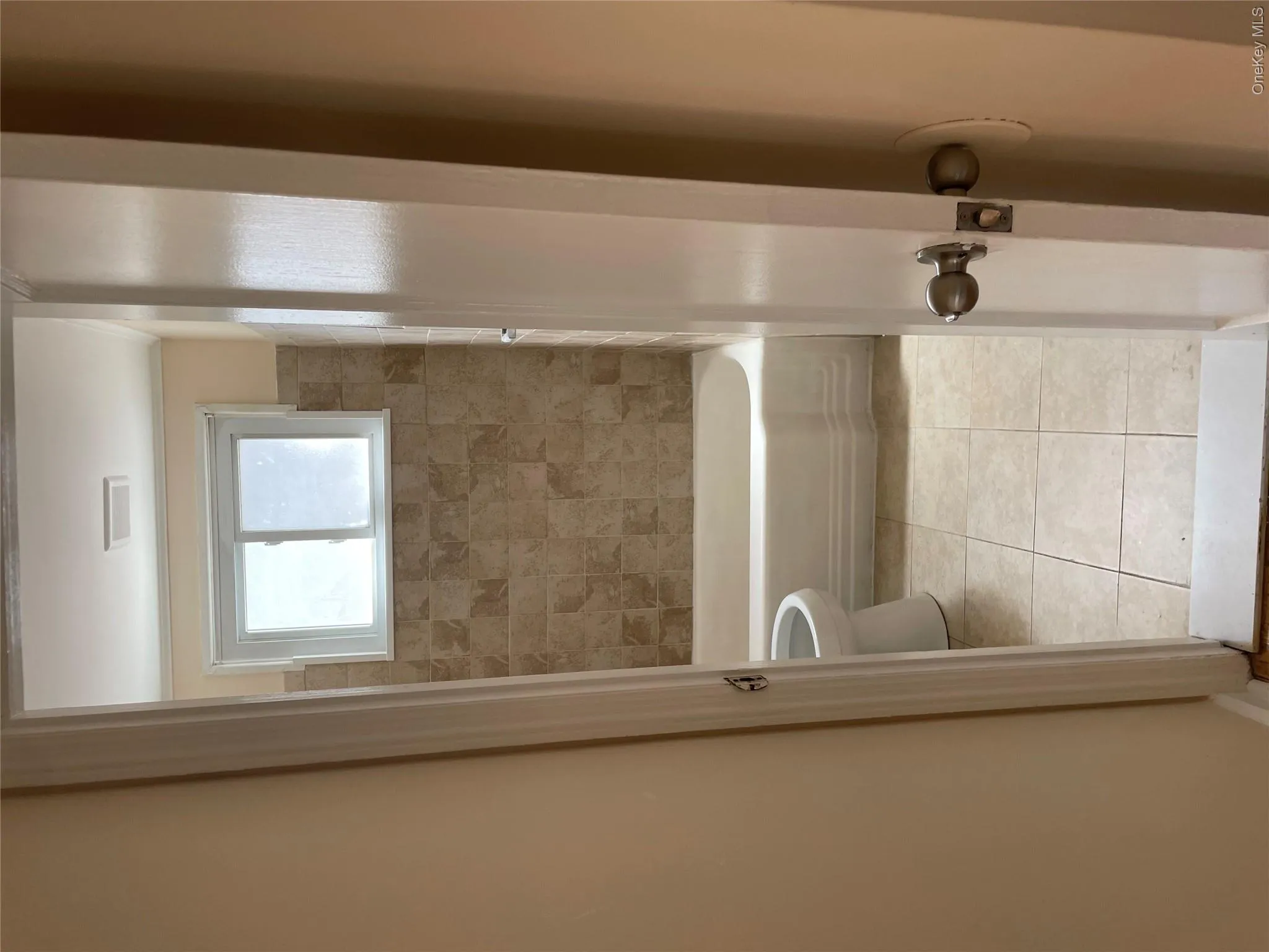 101 Hillside Lane, Oyster Bay, NY, 4 Bedrooms Bedrooms, 7 Rooms Rooms,2 BathroomsBathrooms,Residential Lease,For Rent,Hillside,0,1034184 101 Hillside Lane, Oyster Bay, NY, 4 Bedrooms Bedrooms, 7 Rooms Rooms,2 BathroomsBathrooms,Residential Lease,For Rent,Hillside,0,1034184
