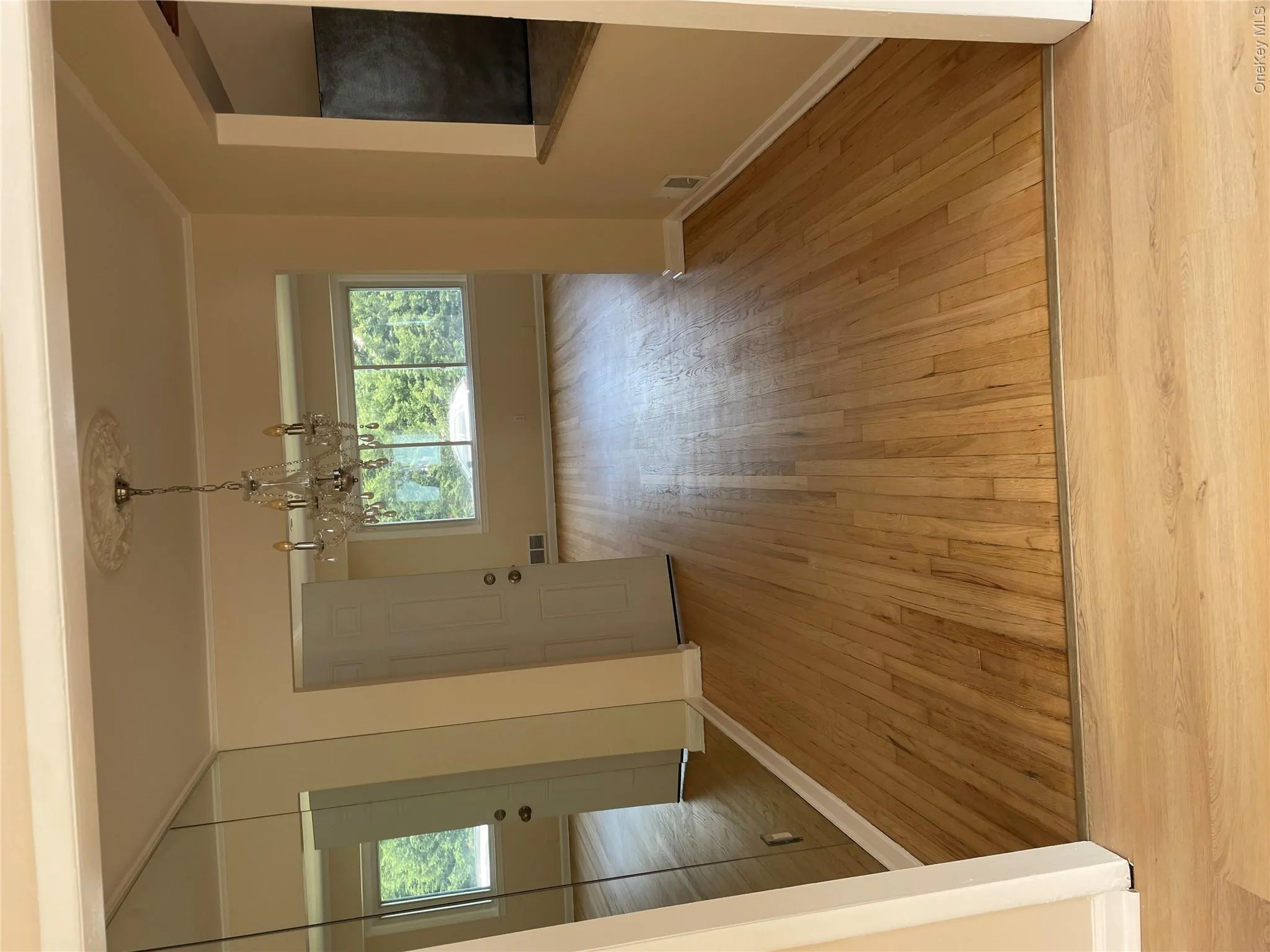 101 Hillside Lane, Oyster Bay, NY, 4 Bedrooms Bedrooms, 7 Rooms Rooms,2 BathroomsBathrooms,Residential Lease,For Rent,Hillside,0,1034184 101 Hillside Lane, Oyster Bay, NY, 4 Bedrooms Bedrooms, 7 Rooms Rooms,2 BathroomsBathrooms,Residential Lease,For Rent,Hillside,0,1034184