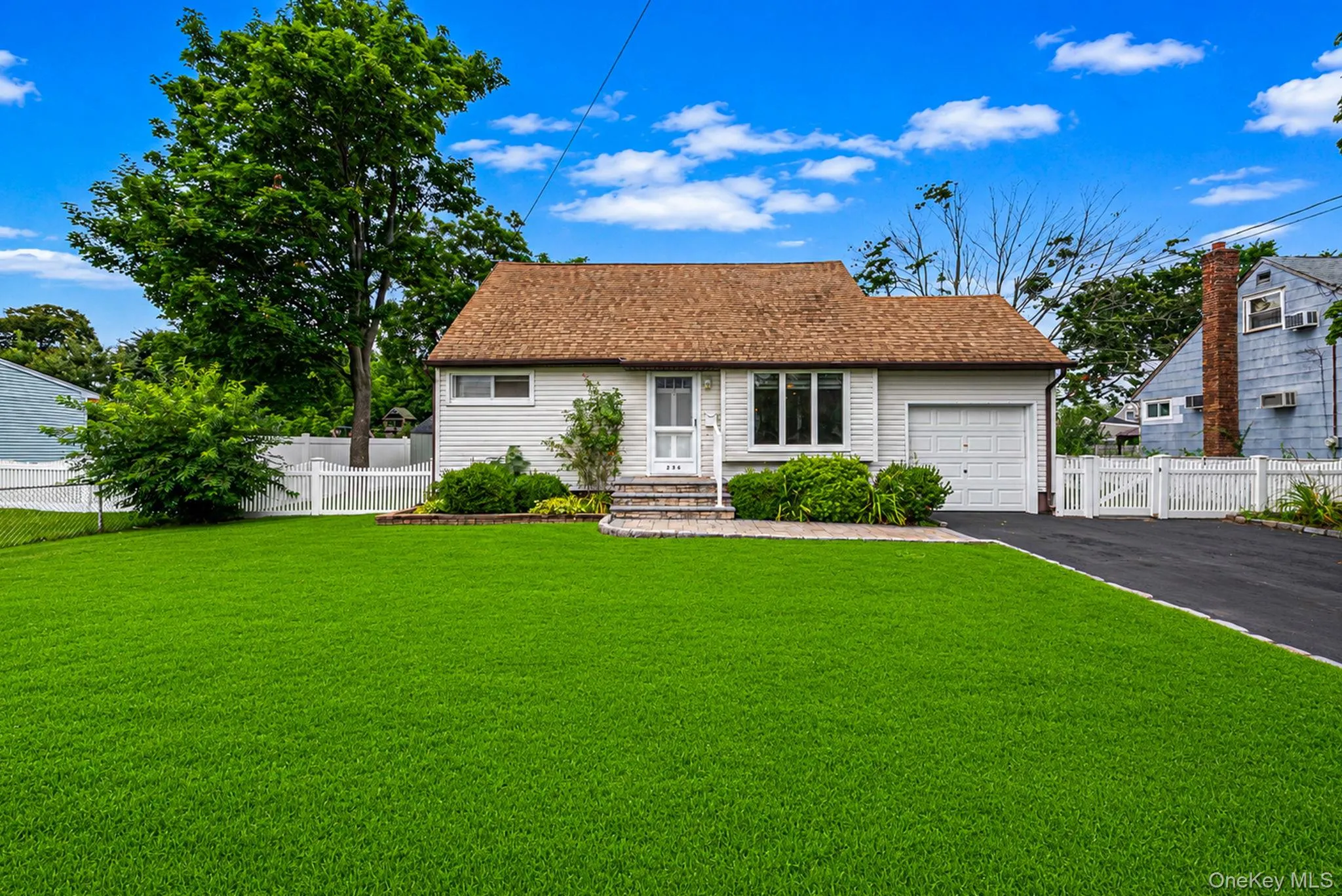 236 36th Street, Babylon, NY, 4 Bedrooms Bedrooms, 8 Rooms Rooms,2 BathroomsBathrooms,Residential,For Rent,36th,0,1034187 236 36th Street, Babylon, NY, 4 Bedrooms Bedrooms, 8 Rooms Rooms,2 BathroomsBathrooms,Residential,For Rent,36th,0,1034187