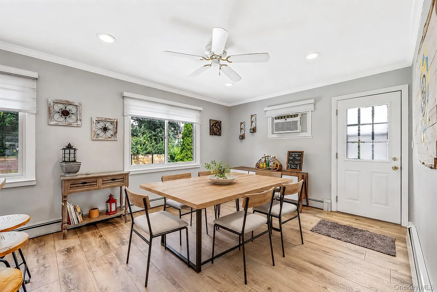 236 36th Street, Babylon, NY, 4 Bedrooms Bedrooms, 8 Rooms Rooms,2 BathroomsBathrooms,Residential,For Rent,36th,0,1034187 236 36th Street, Babylon, NY, 4 Bedrooms Bedrooms, 8 Rooms Rooms,2 BathroomsBathrooms,Residential,For Rent,36th,0,1034187