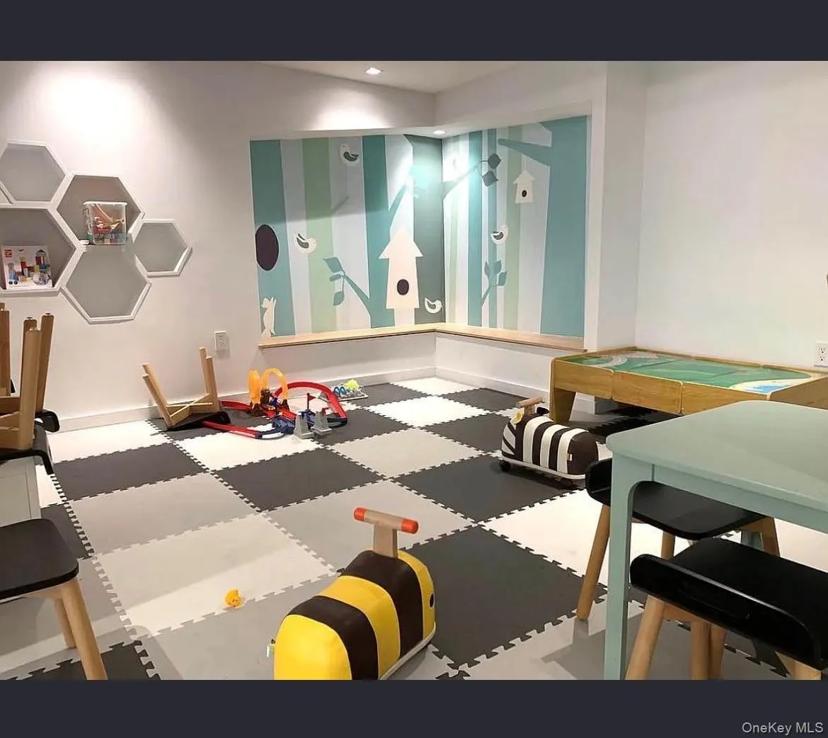 567 Ocean Avenue, New York, NY, 1 Bedroom Bedrooms, 2 Rooms Rooms,1 BathroomBathrooms,Residential Lease,For Rent,Ocean,0,1034193 567 Ocean Avenue, New York, NY, 1 Bedroom Bedrooms, 2 Rooms Rooms,1 BathroomBathrooms,Residential Lease,For Rent,Ocean,0,1034193