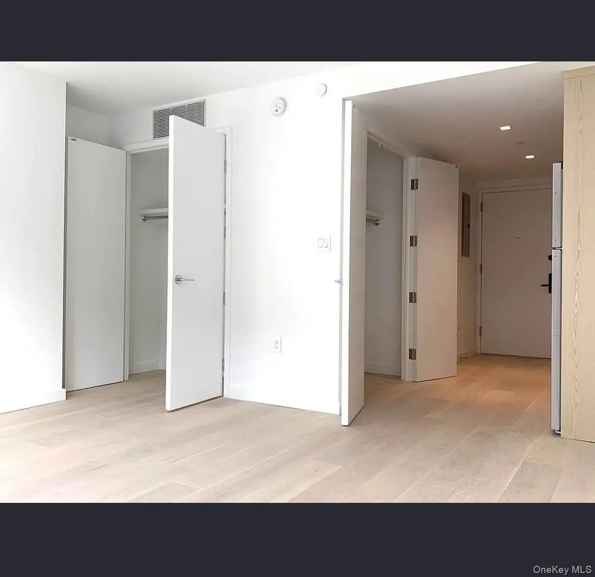 567 Ocean Avenue, New York, NY, 1 Bedroom Bedrooms, 2 Rooms Rooms,1 BathroomBathrooms,Residential Lease,For Rent,Ocean,0,1034193 567 Ocean Avenue, New York, NY, 1 Bedroom Bedrooms, 2 Rooms Rooms,1 BathroomBathrooms,Residential Lease,For Rent,Ocean,0,1034193