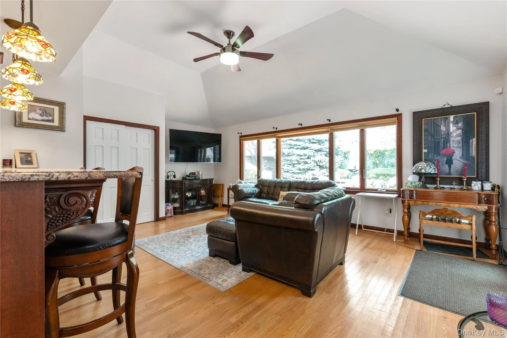 7349 196th Place, New York, NY, 3 Bedrooms Bedrooms, 8 Rooms Rooms,3 BathroomsBathrooms,Residential,For Rent,196th,0,1034194 7349 196th Place, New York, NY, 3 Bedrooms Bedrooms, 8 Rooms Rooms,3 BathroomsBathrooms,Residential,For Rent,196th,0,1034194